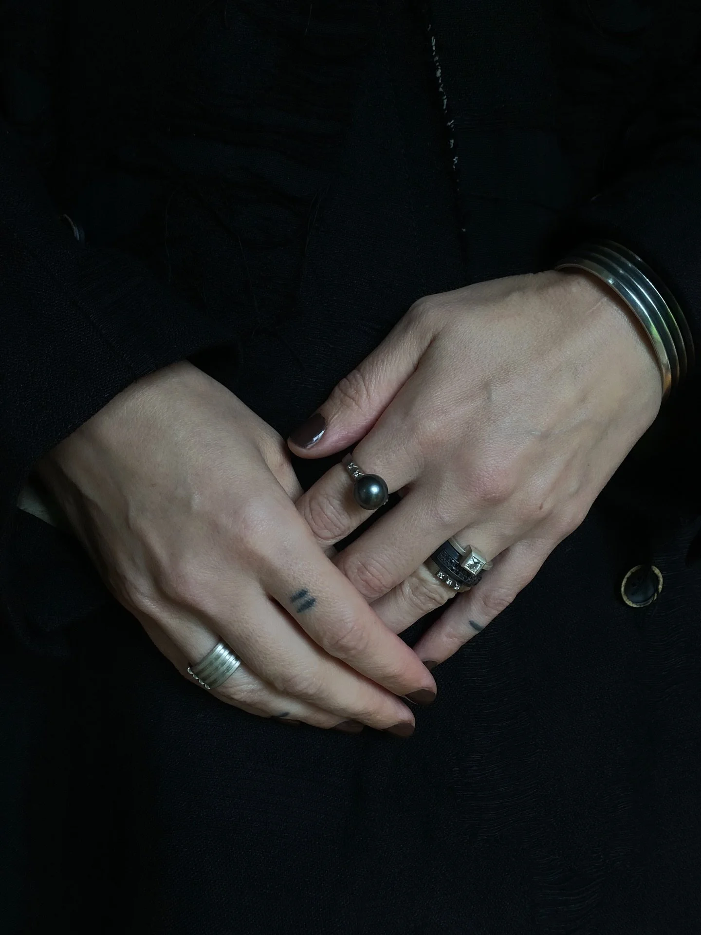 Maker&rsquo;s hands

The jewellery I find myself reaching for most days. I&rsquo;ve always been drawn to a monochromatic palette - white gold, blackened sterling silver, and the subtle tones of white, grey, and black diamonds. Their understated beaut