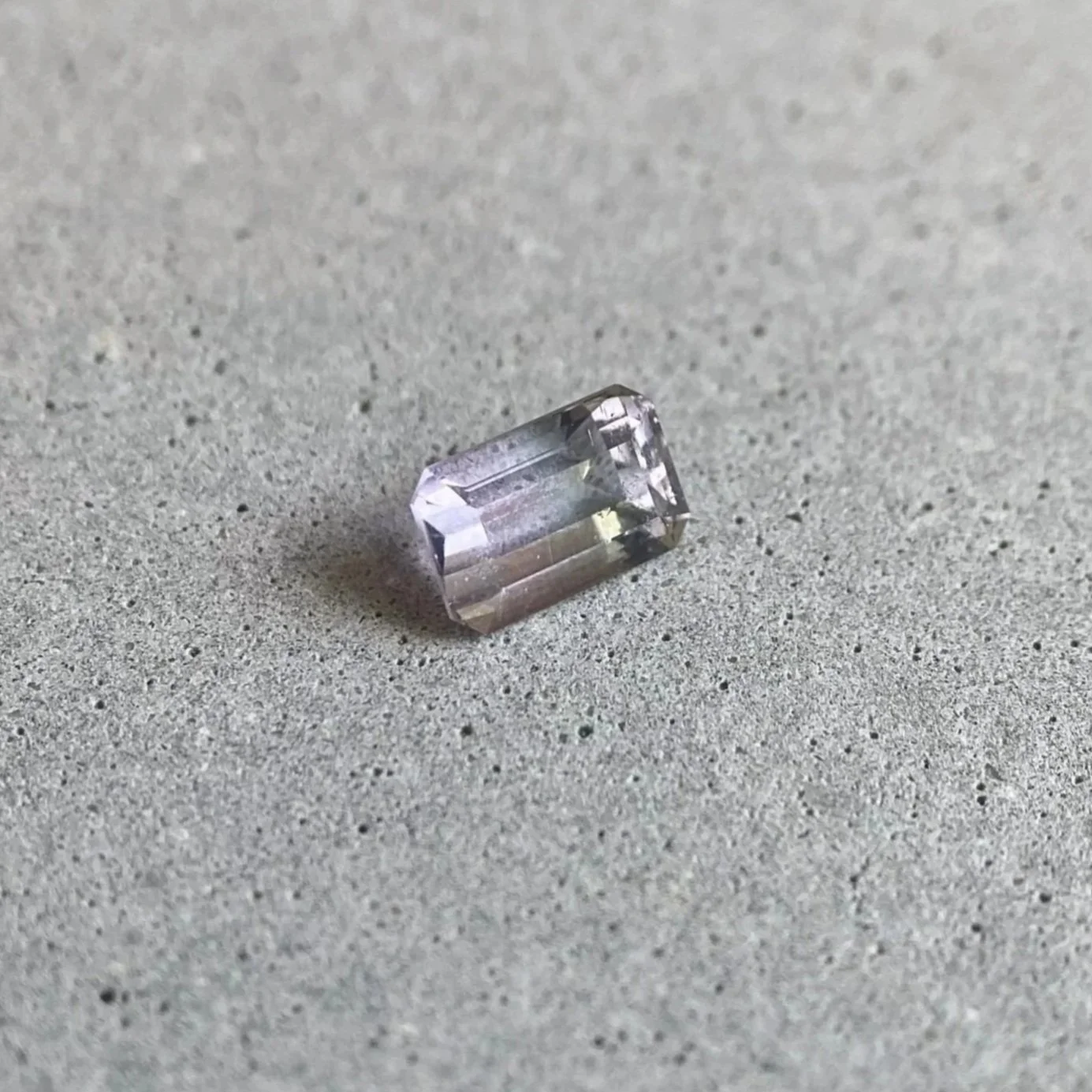 Bi%252BColour%252BTourmaline%252BSoft%252BPink%252BGrey%252BGreen%252B1.54cts%252B%252528b%252529.jpg