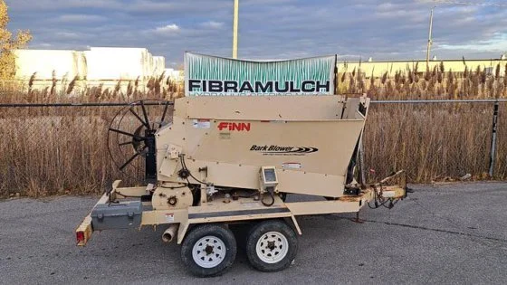 2014 FINN BB-302 Bark-blowers in Toronto, Ontario, Canada