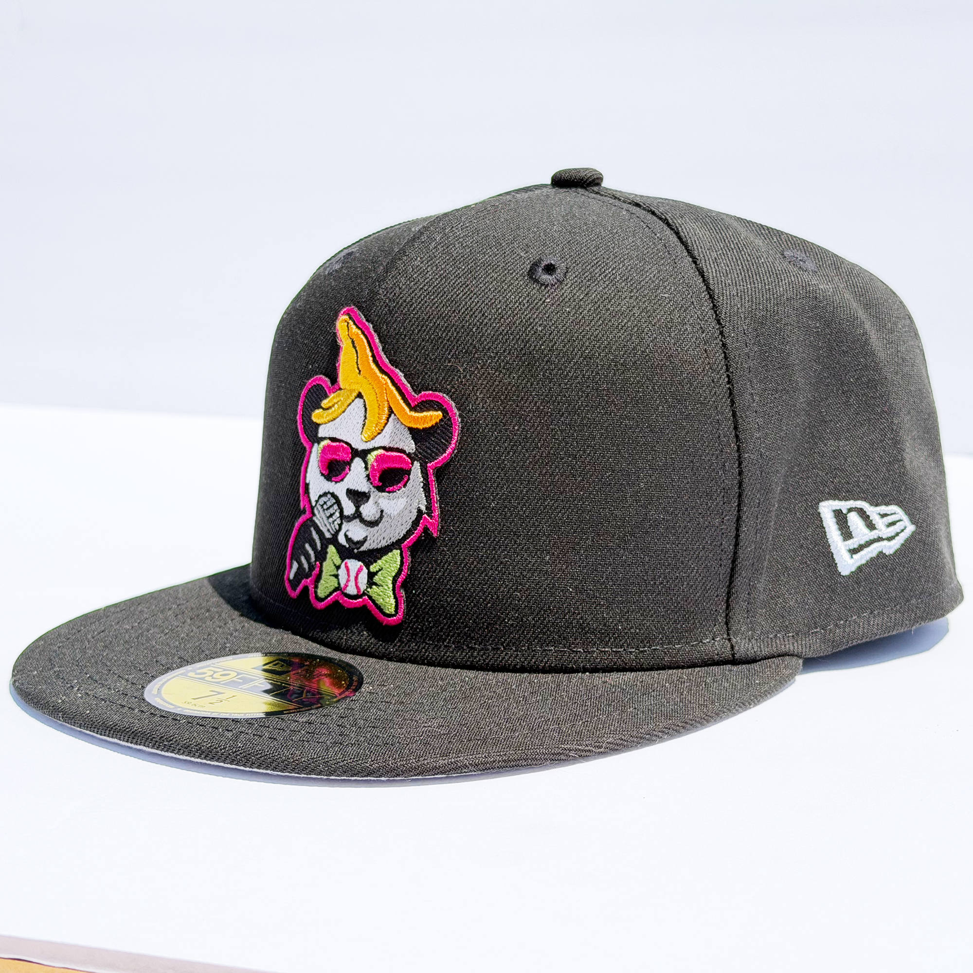 New-Era-Fitted-Black-Panda-Logo-2.png
