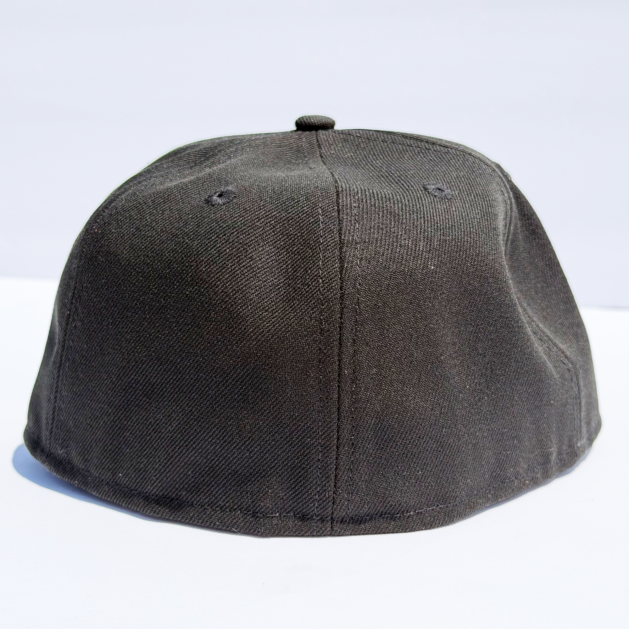 New-Era-Fitted-Black-Back.png