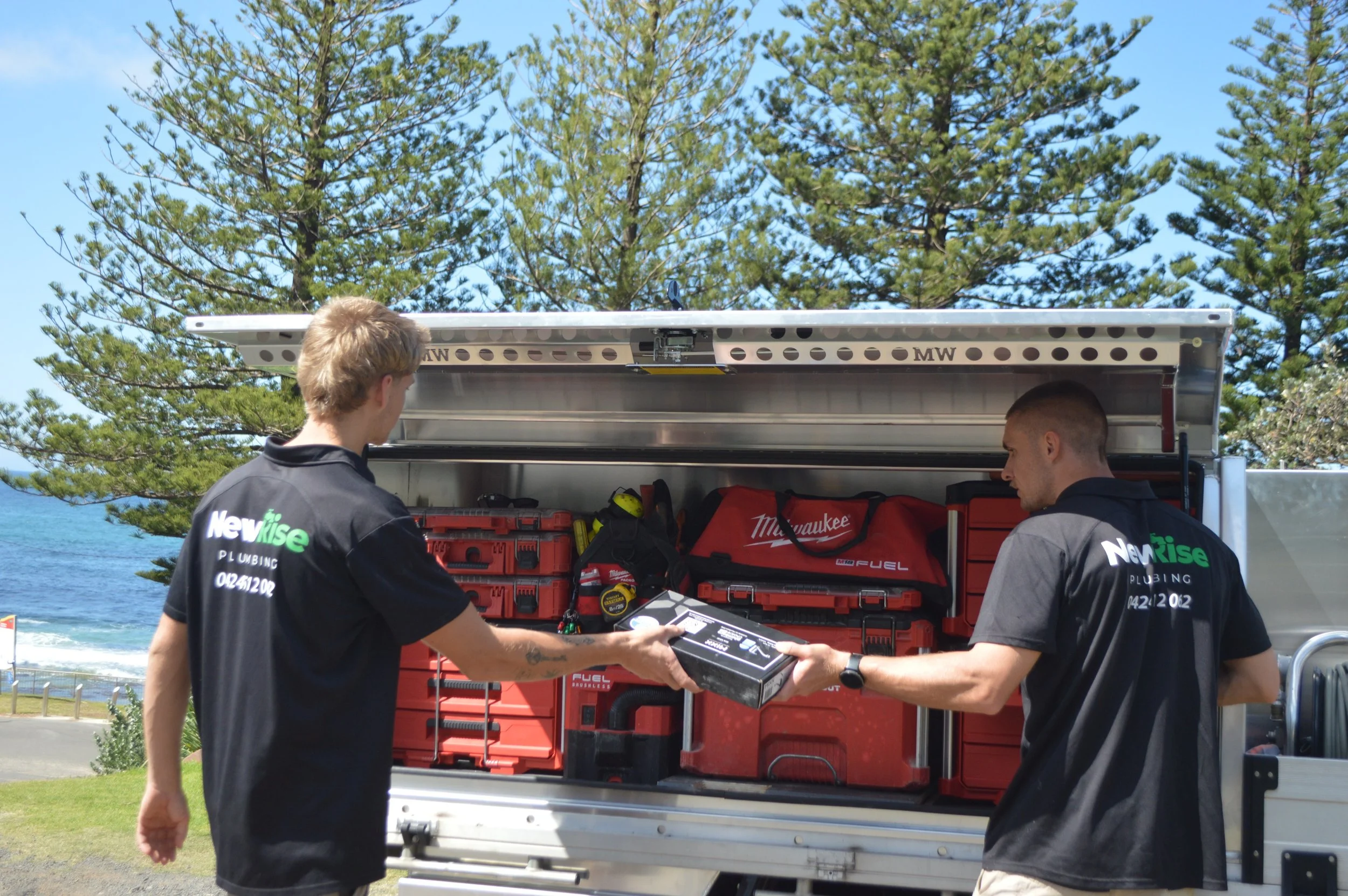 Proper gear, proper location. Every Truck&rsquo;s loaded with what the job needs, so whether we&rsquo;re working a beachfront home or a job three suburbs back, we&rsquo;re never scrambling for the right tool. Preparation&rsquo;s the part no one sees,