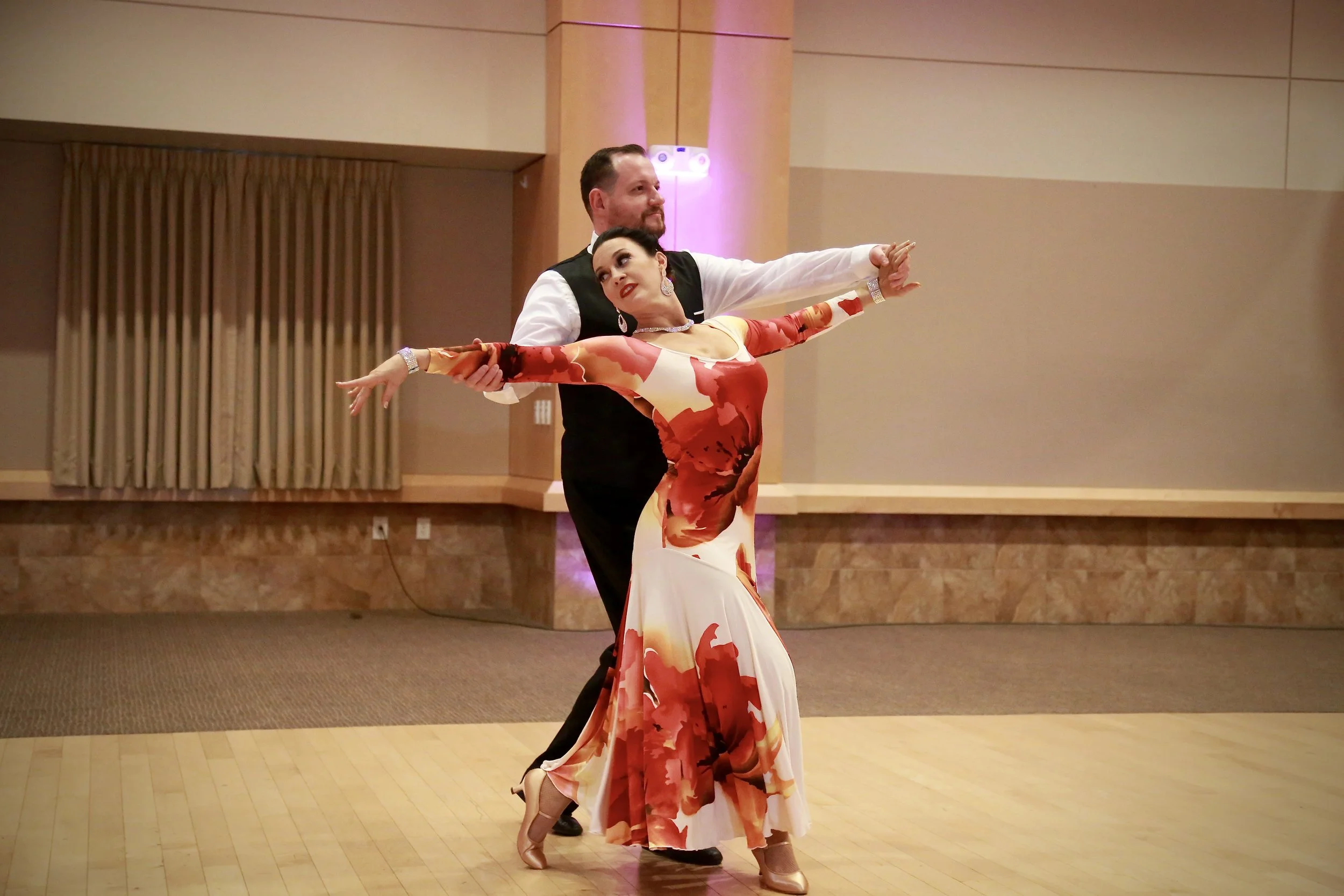 10 Songs You Can Foxtrot To