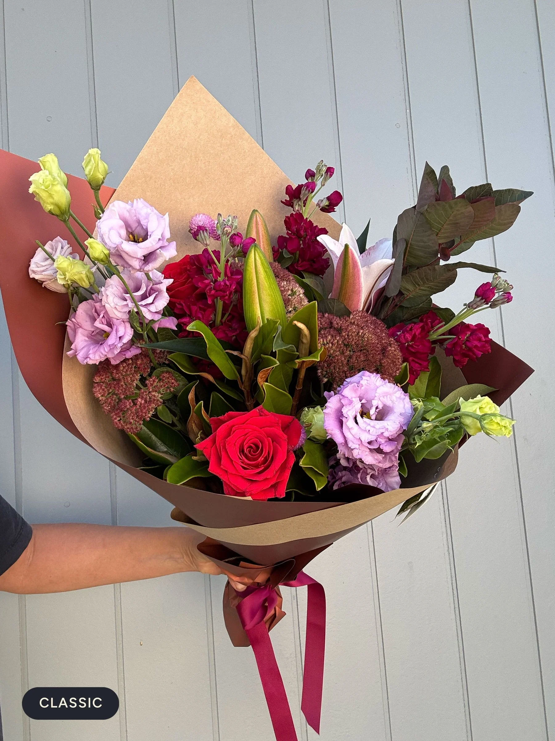 Classic-Size_Bright-Bouquet_Gillfower-Floral-Studio_Tweed-Coast 3.jpg