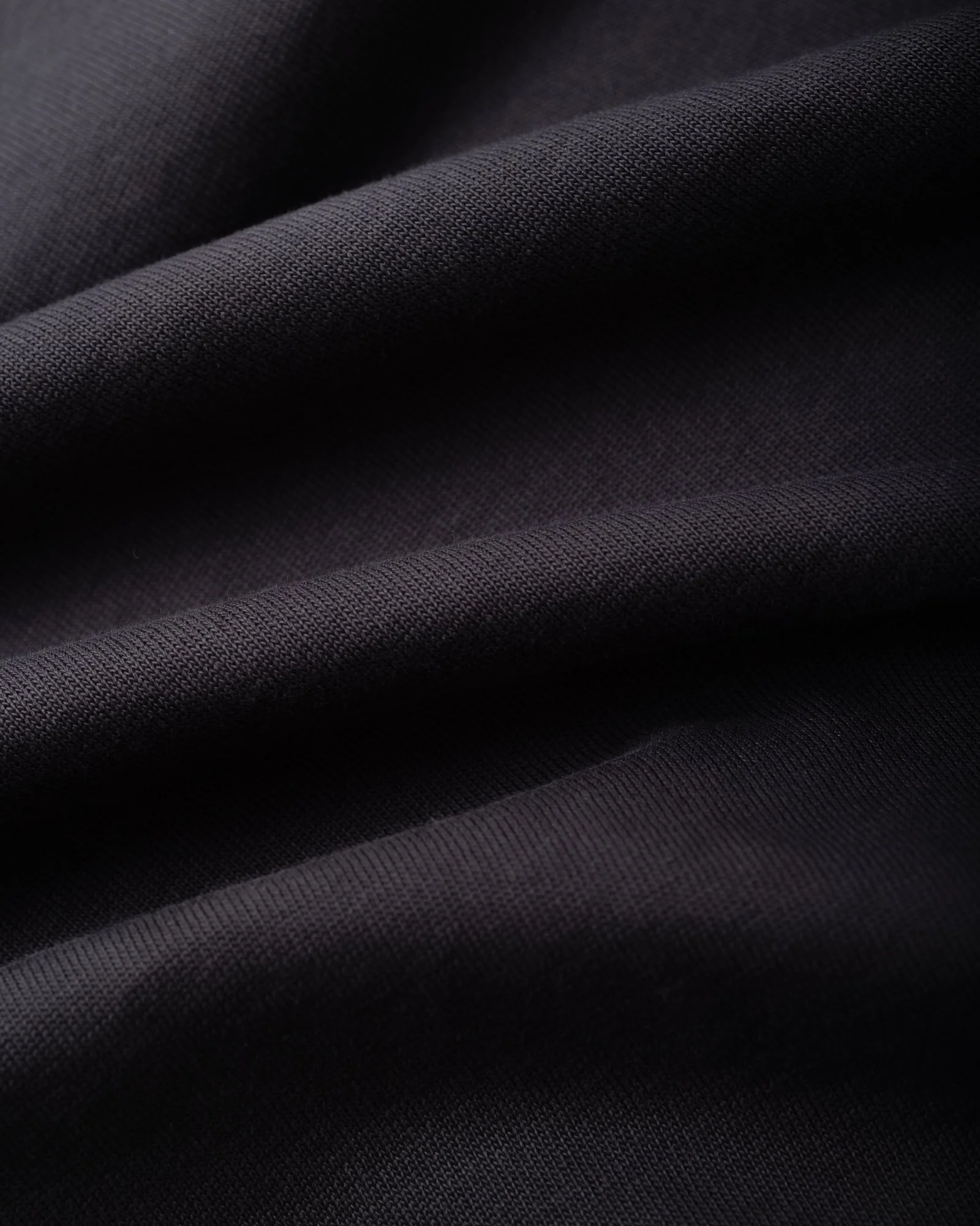 SAB2412001_005 Tee (Grey) - Texture Detail [screen].jpg
