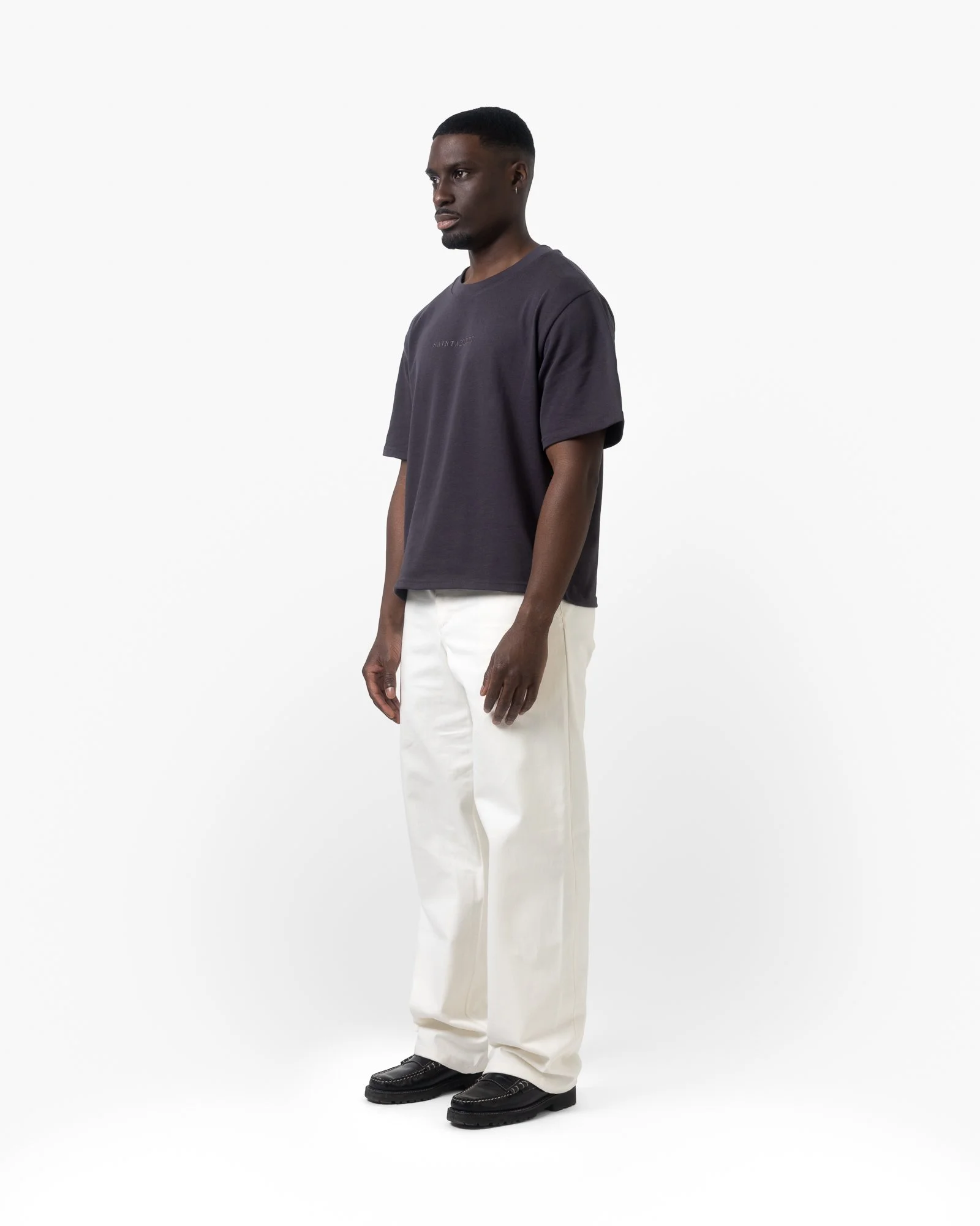 SAB2412001_002 Tee (Grey) - Full Body 45 [screen].jpg
