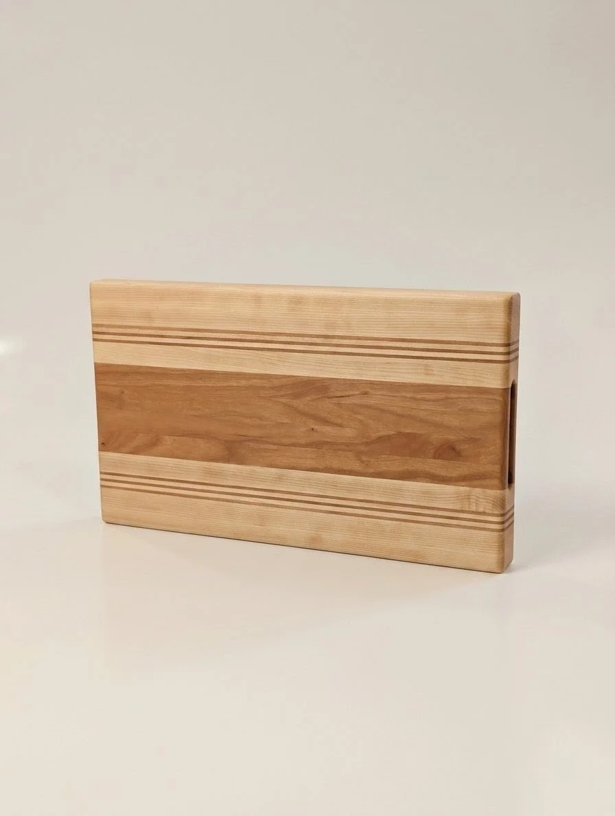 Maple & Cherry Cutting Board (Medium)