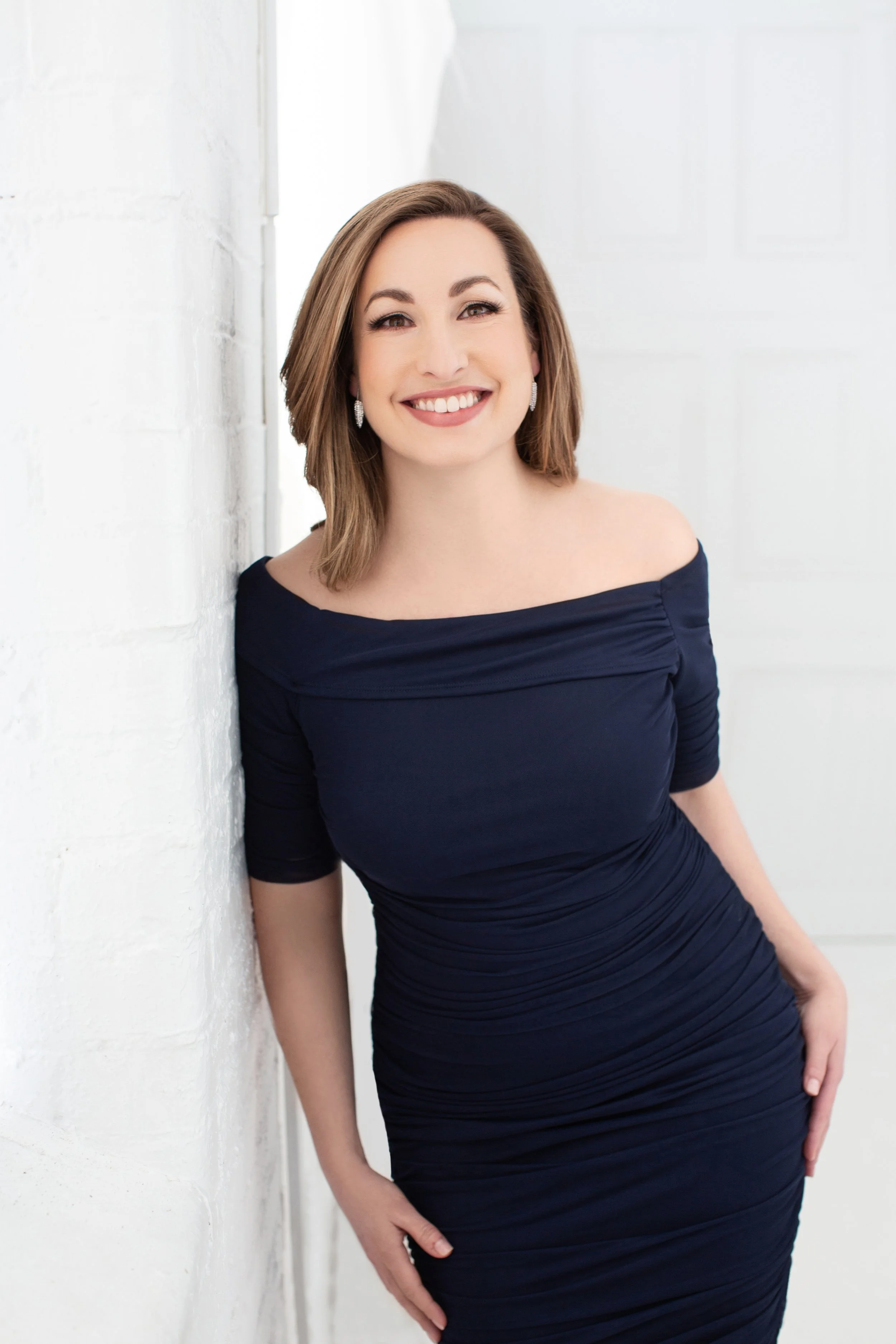 The $1 Million Tipping Point Podcast - Laura Wright