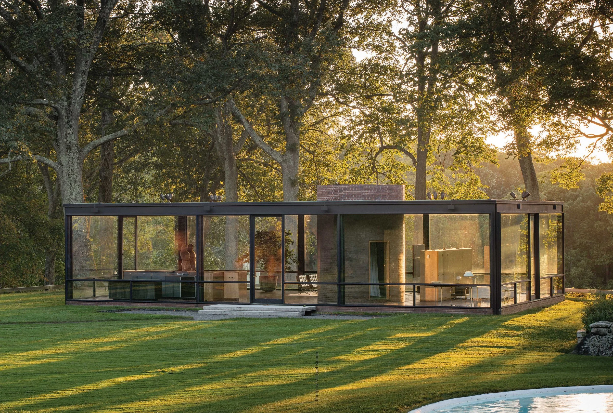 HD_Glasshouse_Booklet_17_DON_Page_08.jpg