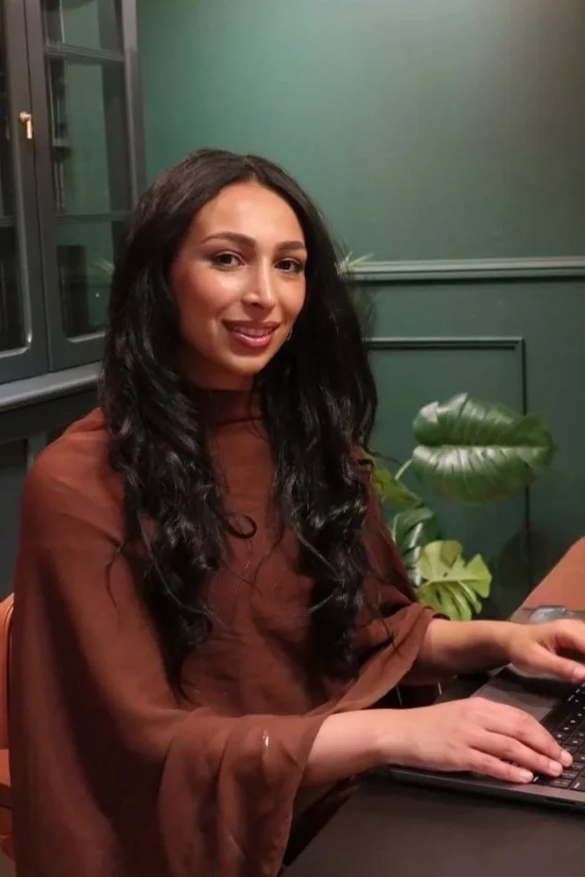 sariya hamed , therapist , Hypnotherapy and Counsellor , online and telehealth