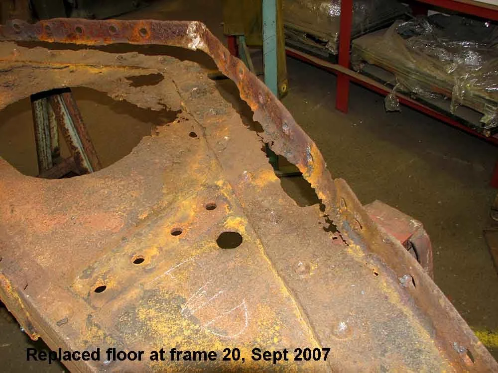 JO-replaced-floor-20-Sep200.jpg