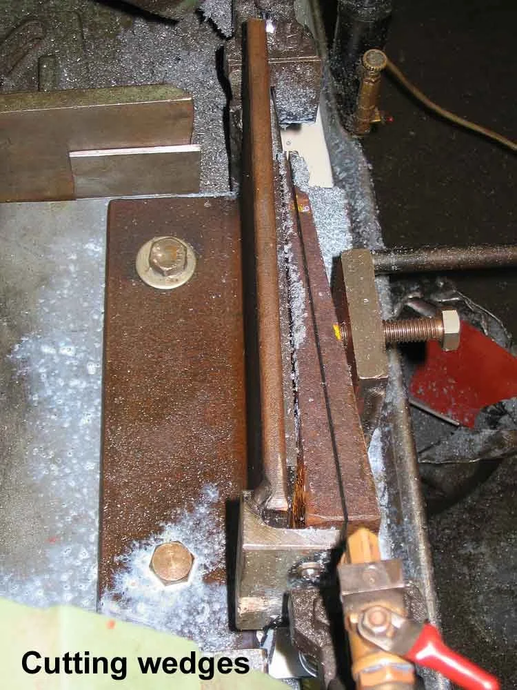 JO-Cutting-wedges.jpg