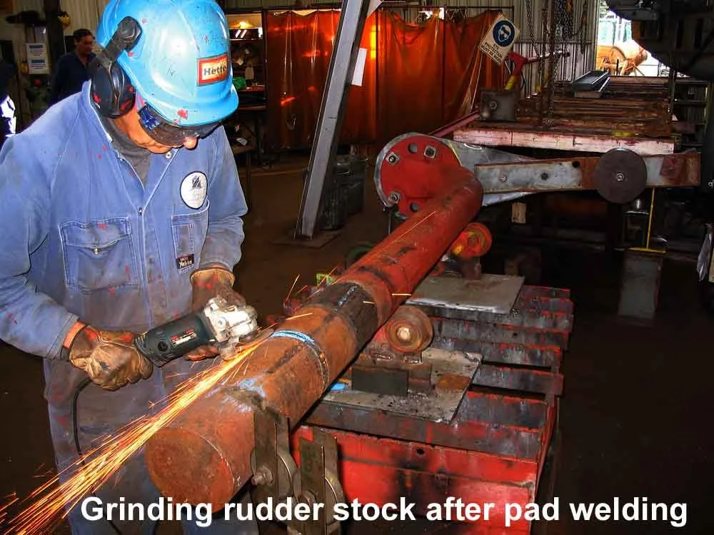 JO-grinding-rudder-stock.jpg