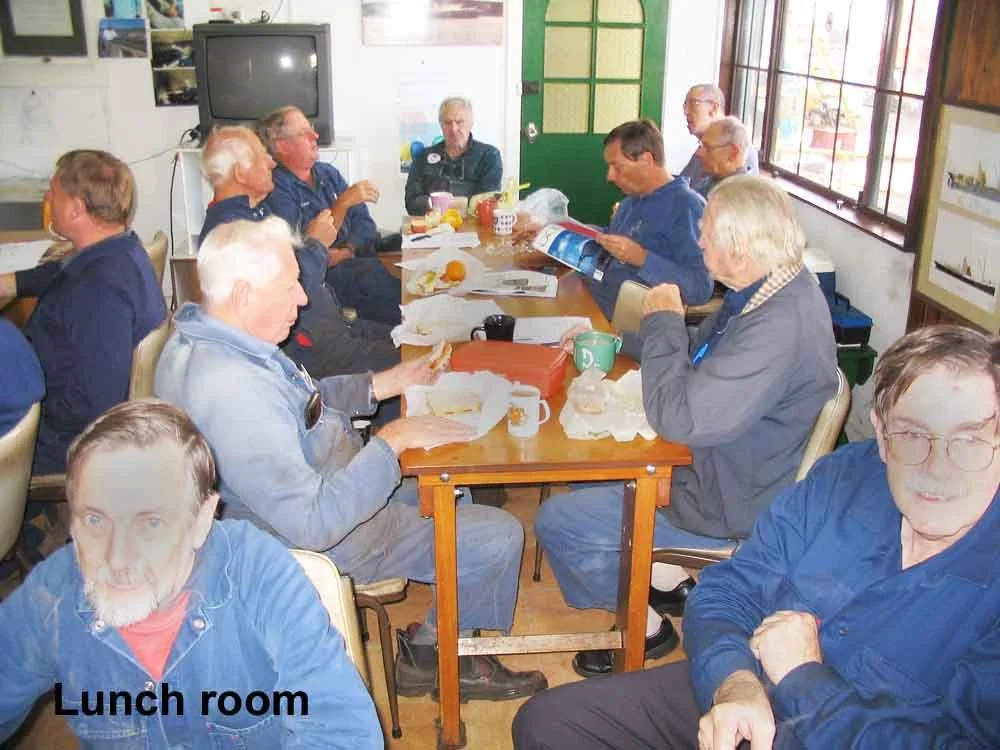 JO-Lunch-room.jpg