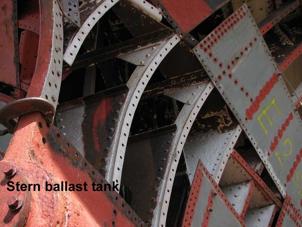 JO-stern-ballast-tank.jpg
