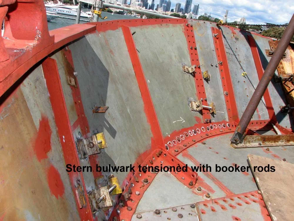 JO-stern-bulwark-tensioned.jpg