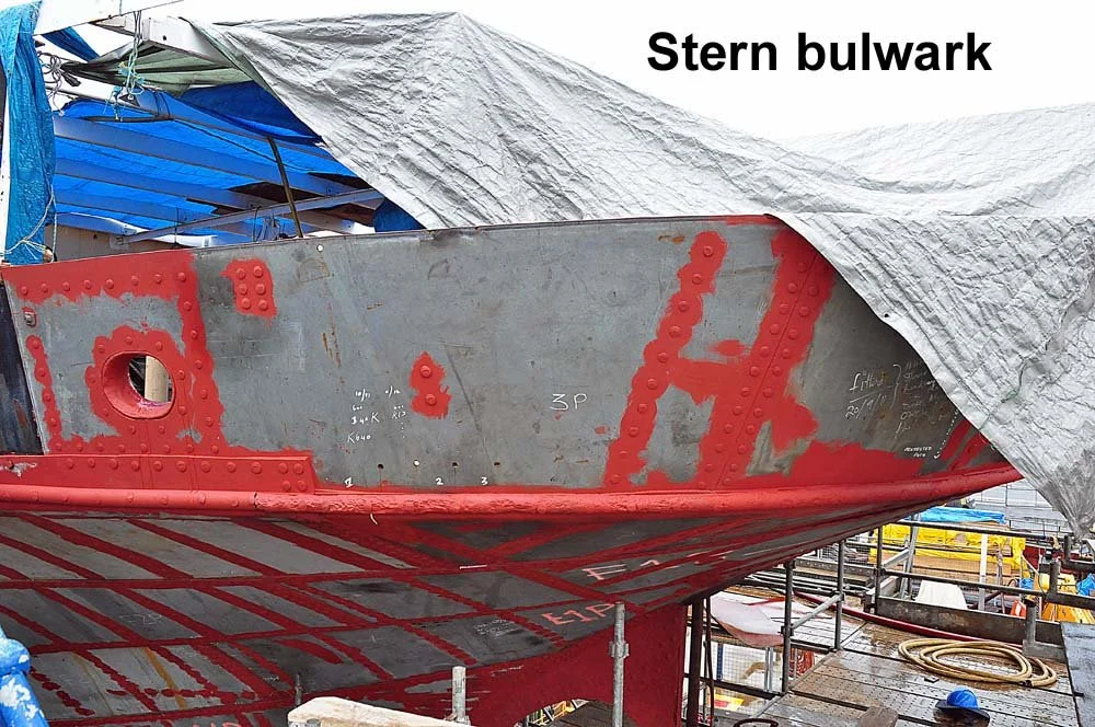 JO-Stern-bulwark.jpg