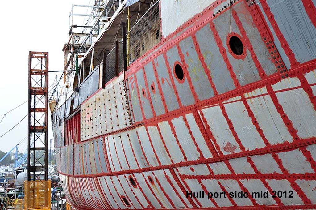 Hull-port.jpg