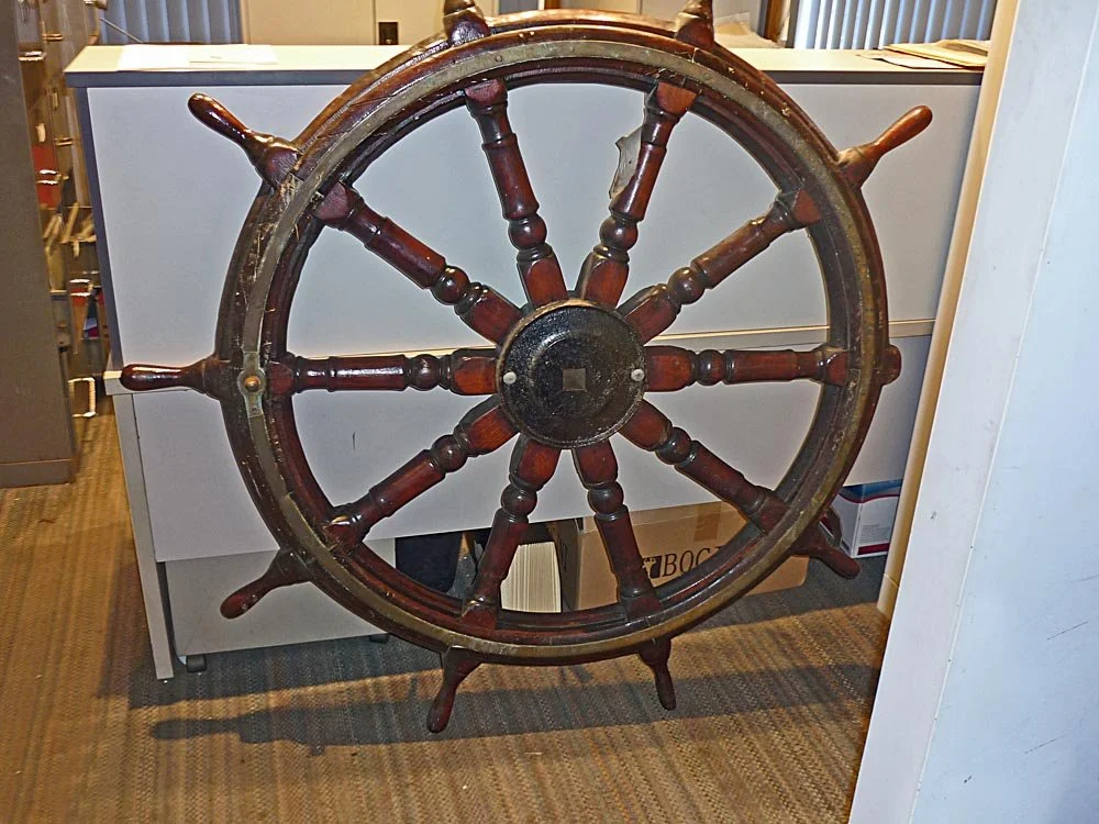 Lady-Scotts-5-foot-traditional-steering-wheel.jpg