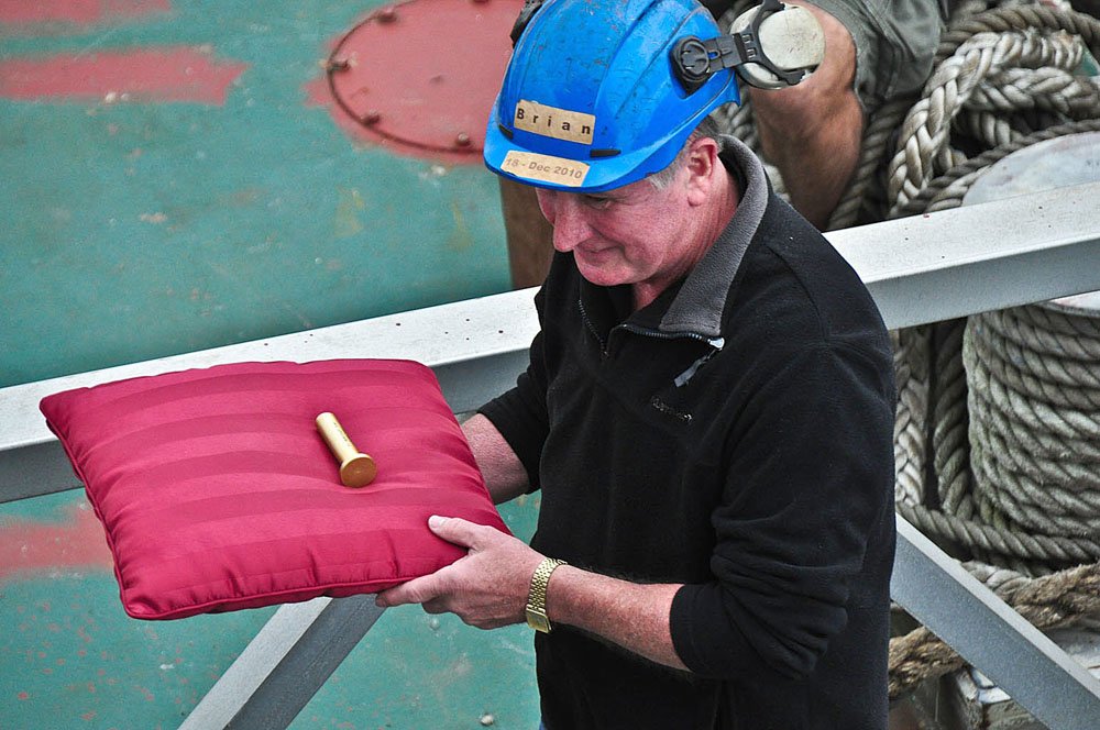 Golden rivet