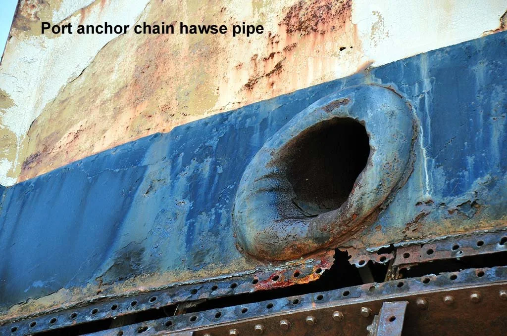 Port-hawse-pipe.jpg