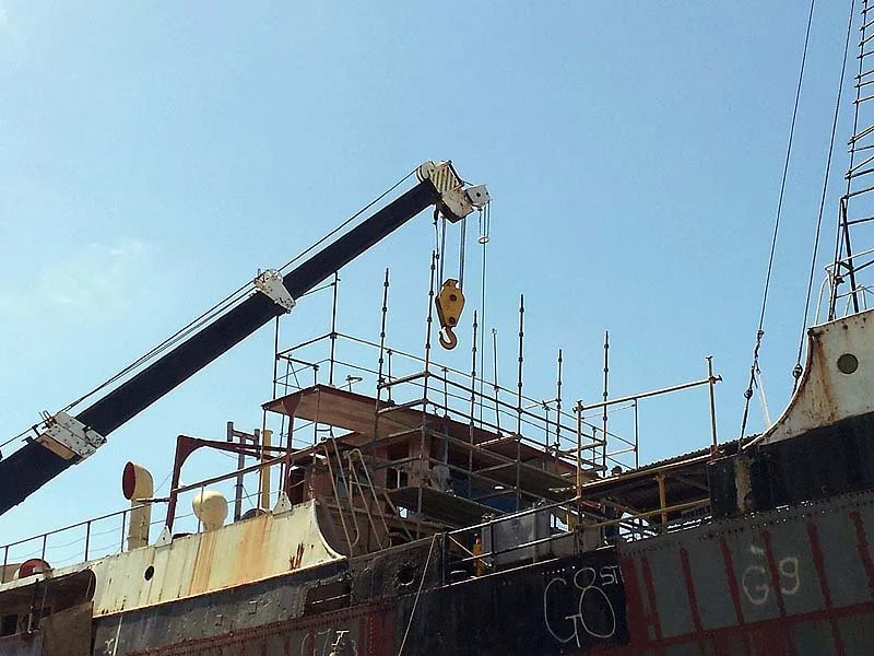 Tadano crane and new John Oxley bridge deck