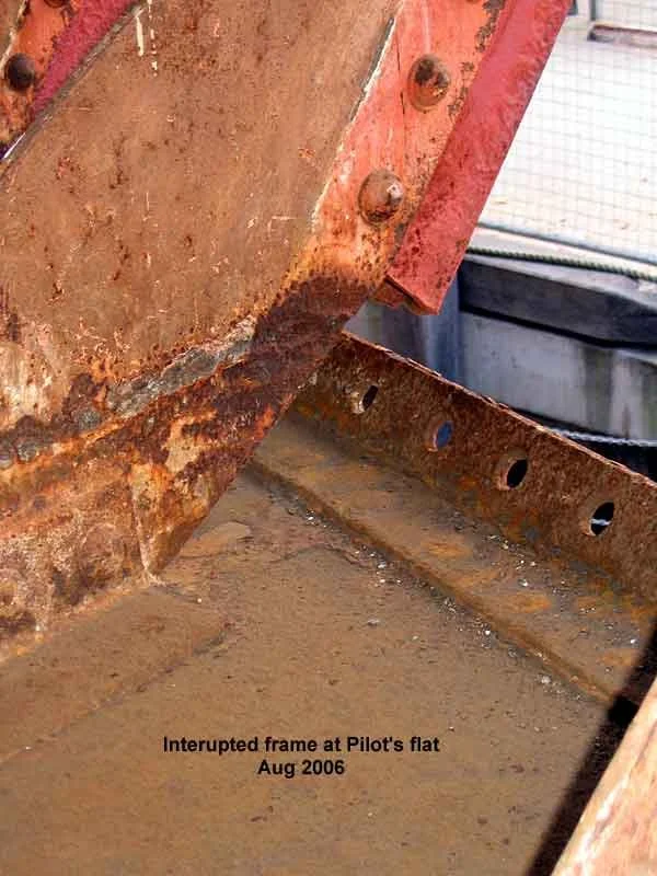 JO-pilot-flat-frame.jpg