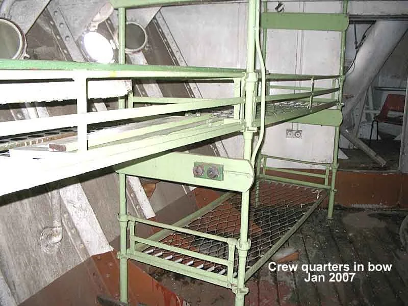 JO-Crew-quarters-Jan2007.jpg