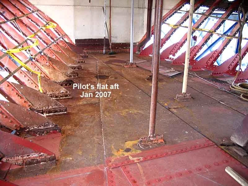 JO-Pilot-flat-aft-Jan2007.jpg