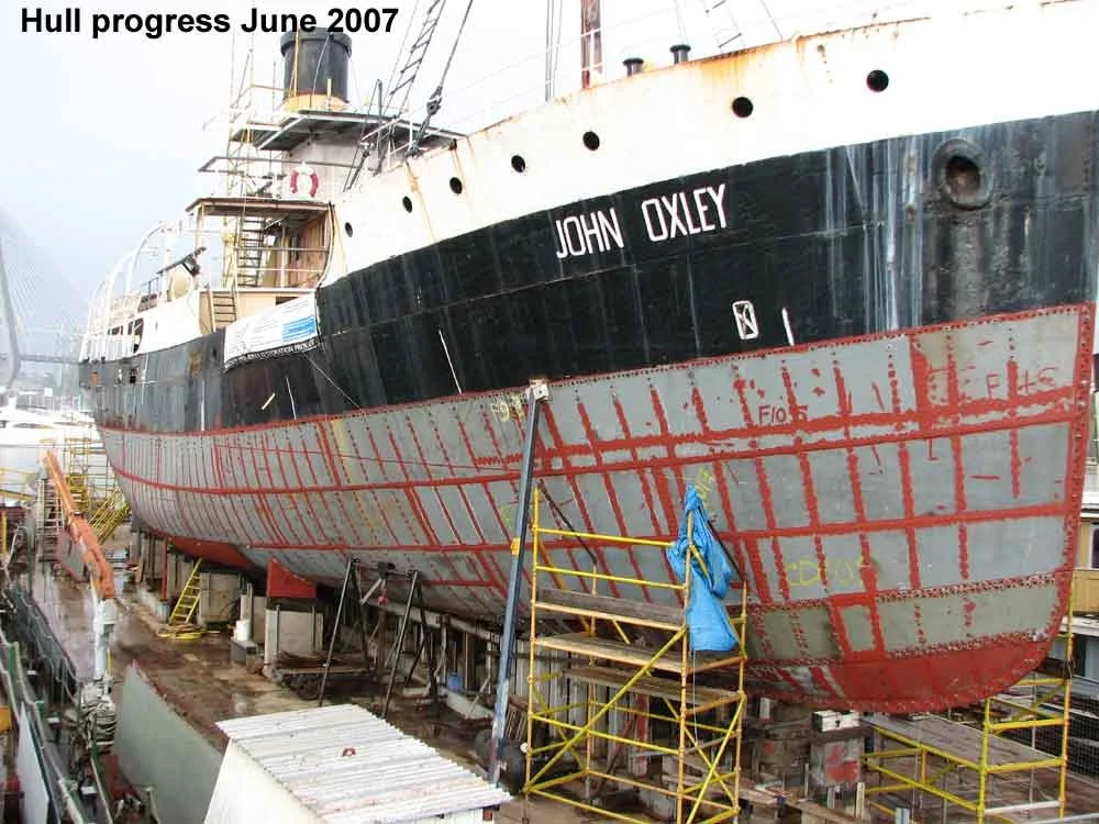 JO-hull-progress-June2007.jpg