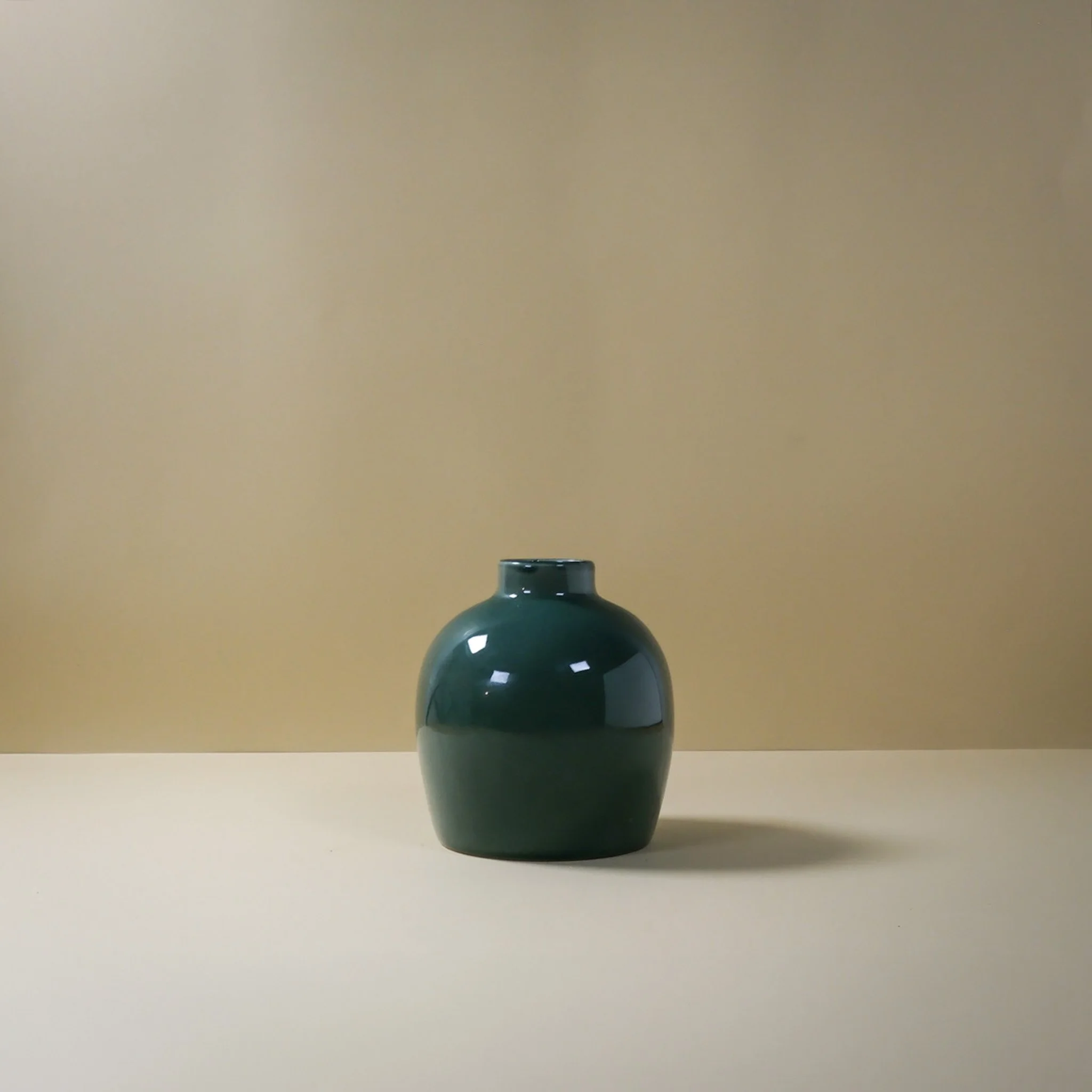Budvase Green