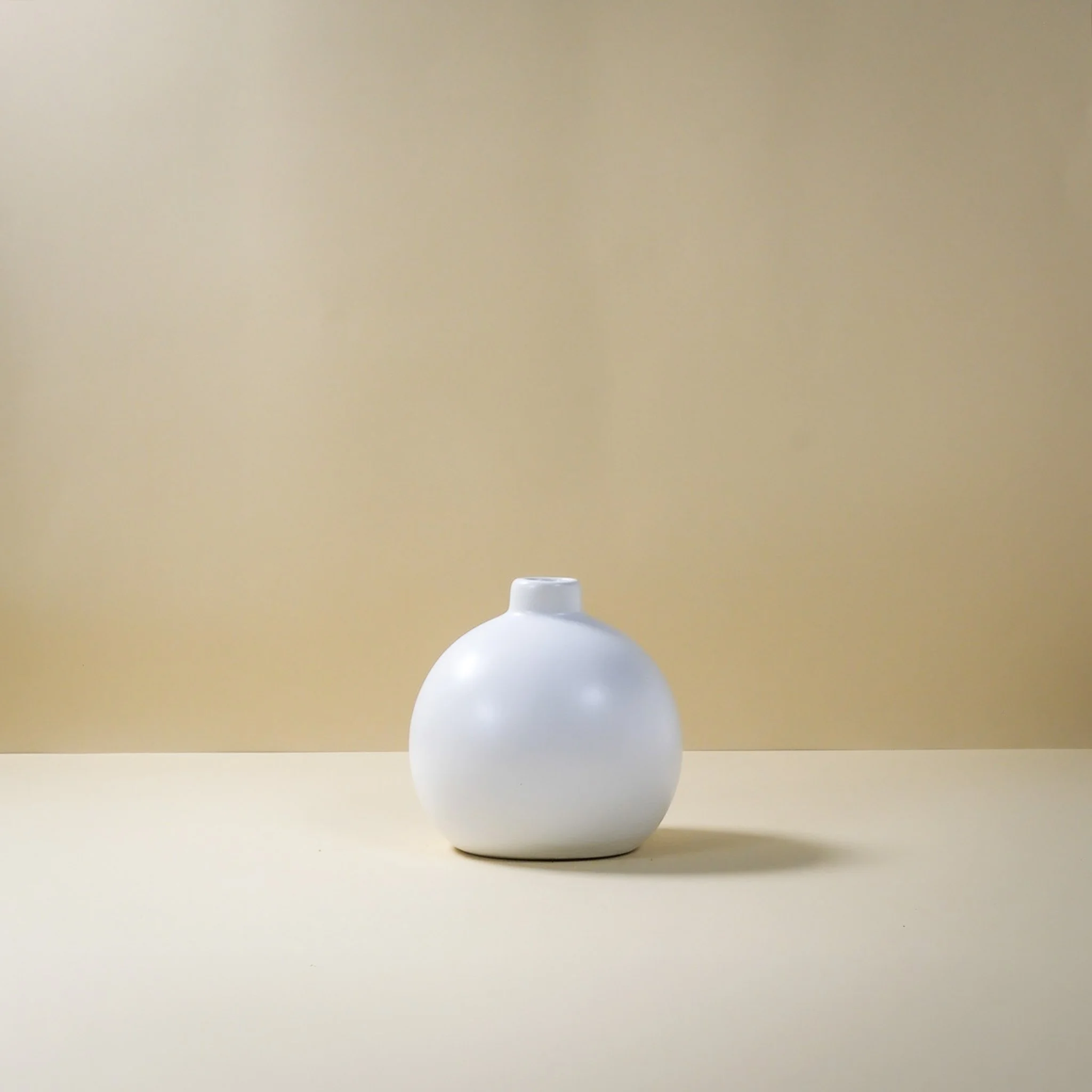 White Small Bud Vase