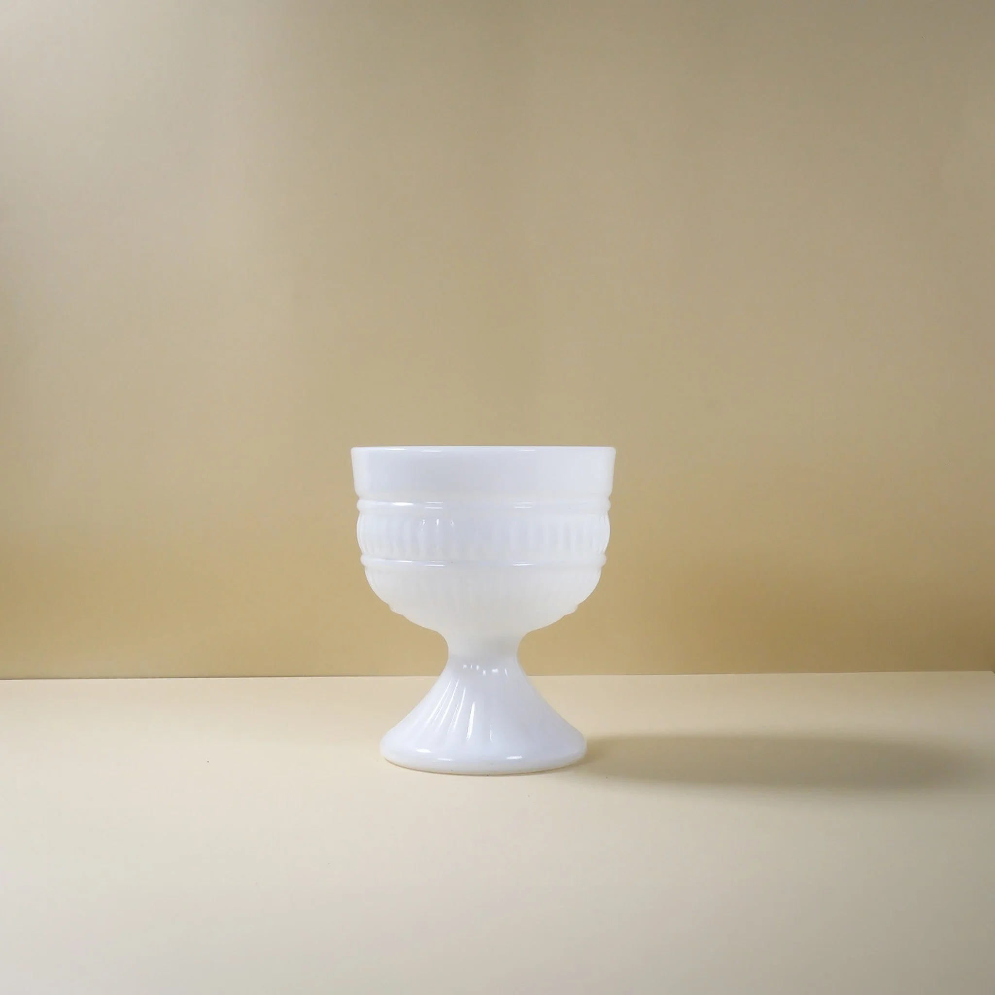 Milkglass Luca Footed Vase