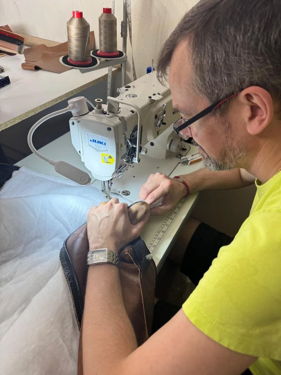 upholstery sewing leather on industrial machine Dallas