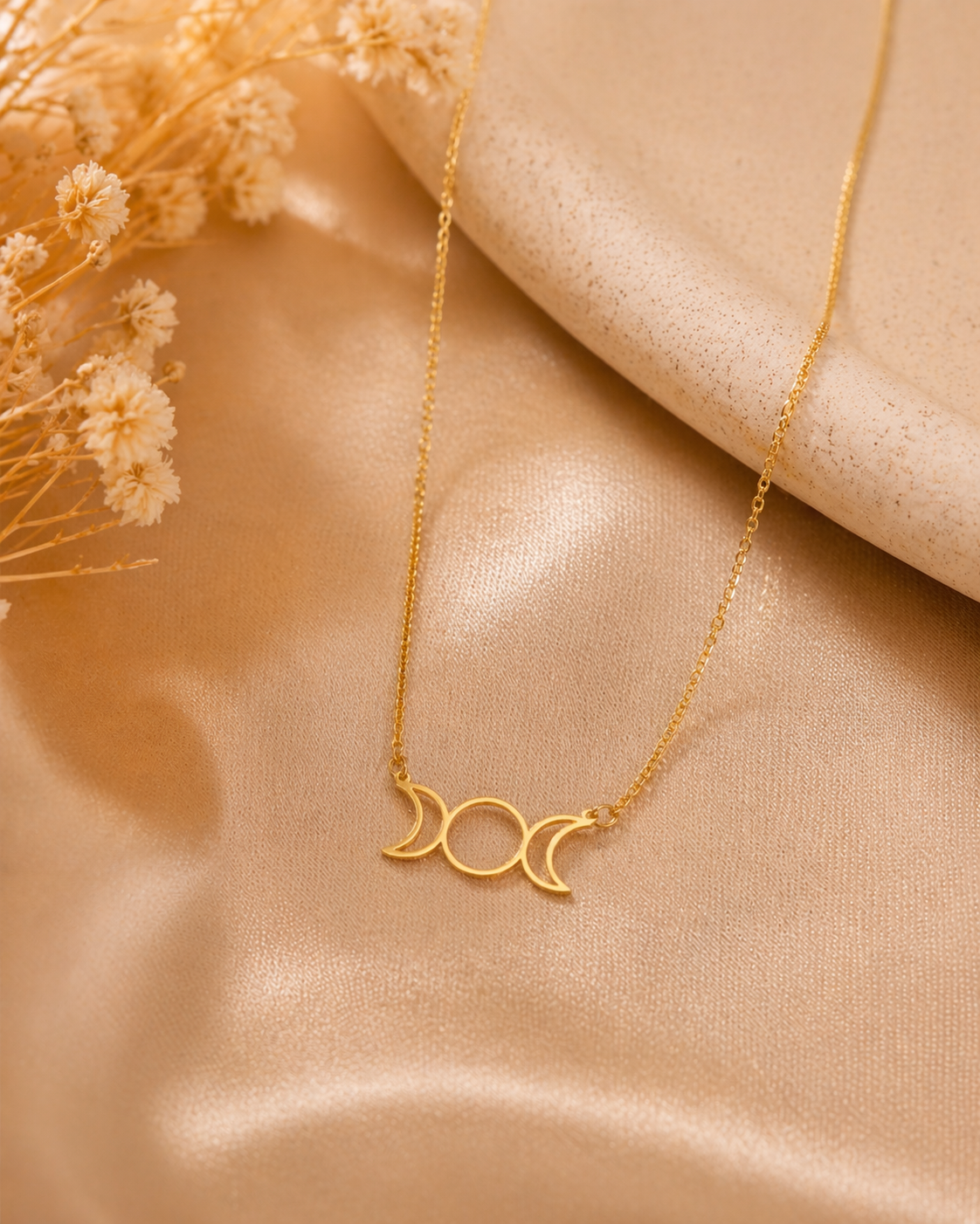 Colar Lua Tríplice - Dourado