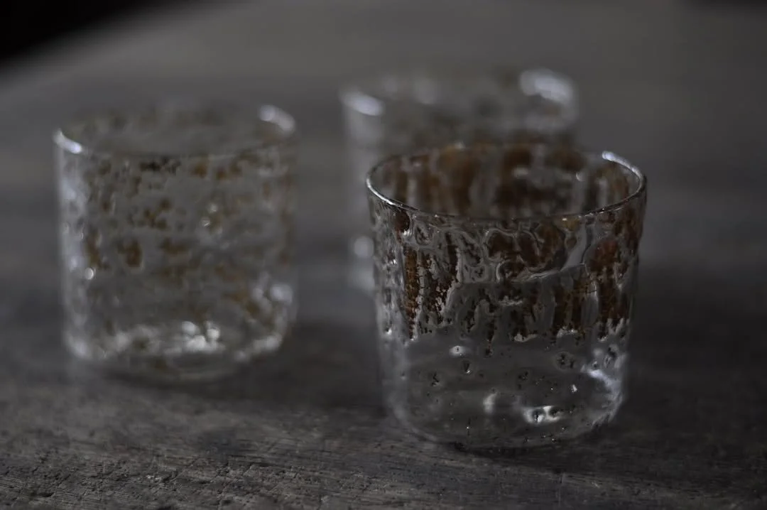 Cup. Amber leaf枯葉のようなグラス。#ガラス #工芸 #アート #ガラスアート #現代ガラス #glass #glassart #craft #art #artwork  #森.jpg