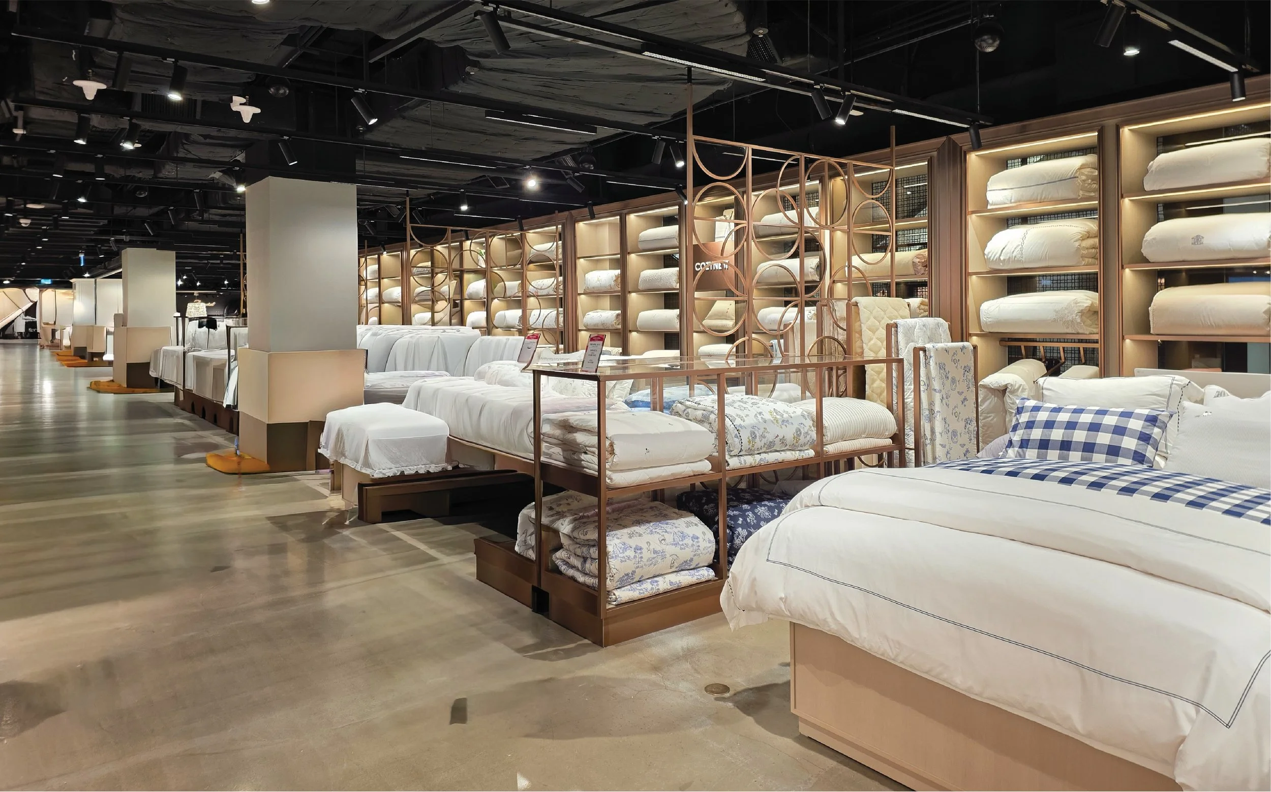 BEDDING_ Shinsegae dpt store, Gangnam