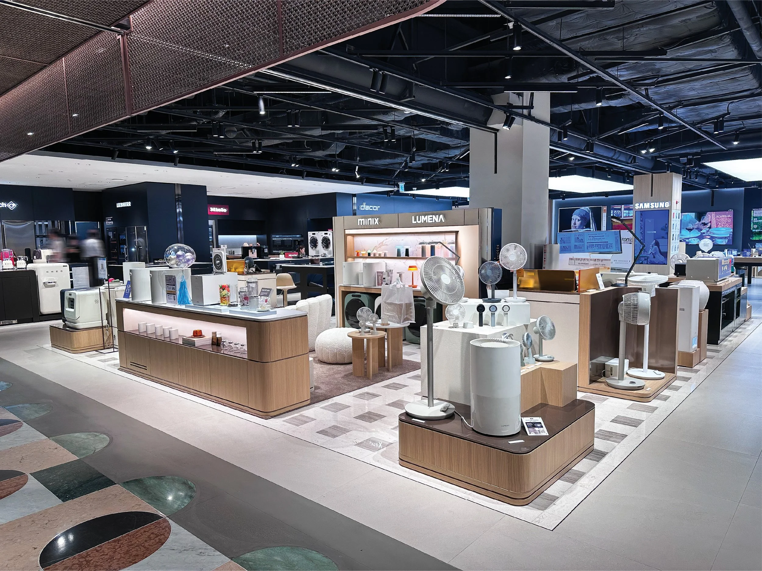 MINIX & LUMENA_ Shinsegae dpt store, Gangnam