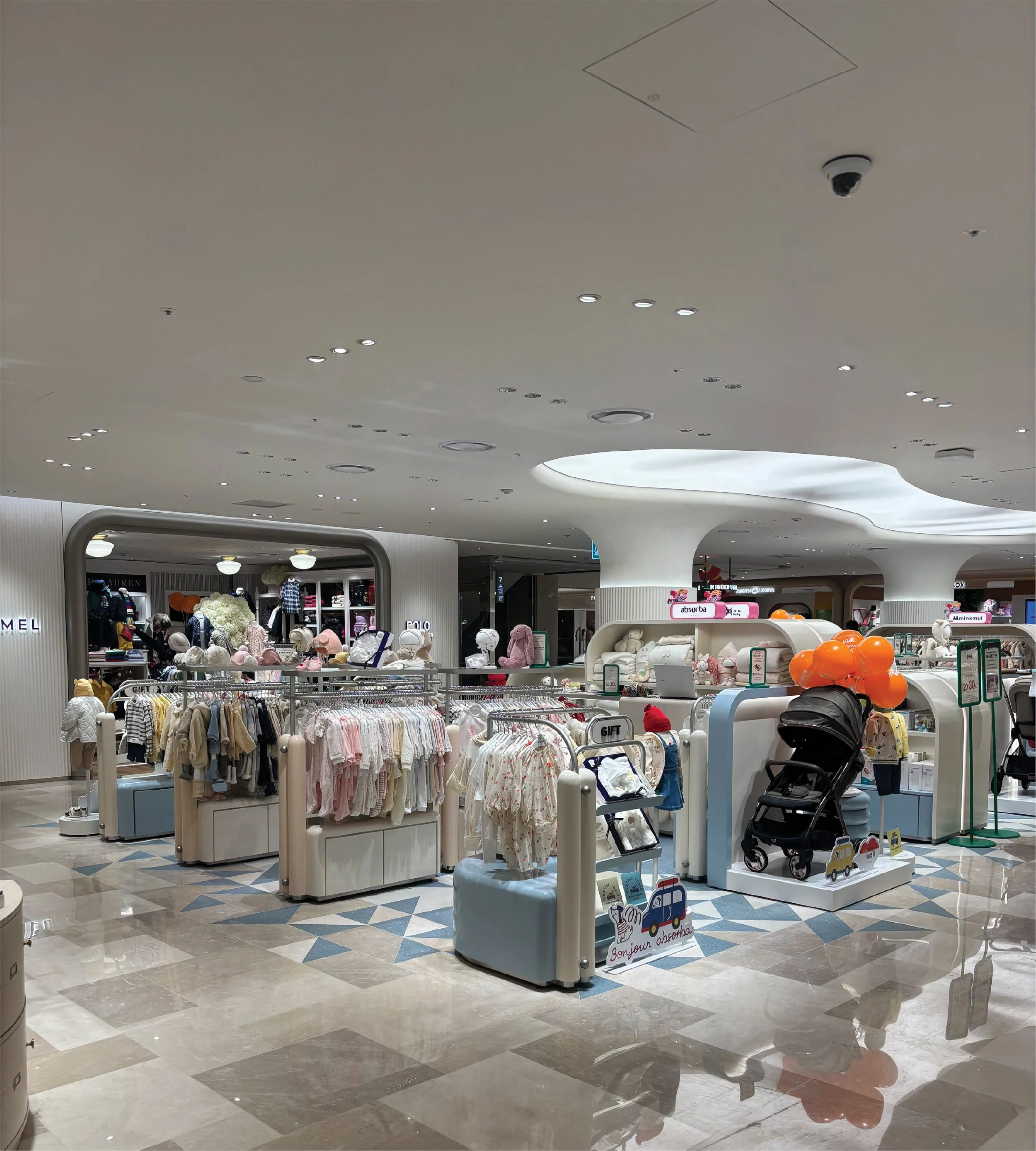 KIDS ZONE_ Lotte dpt store, Main branch
