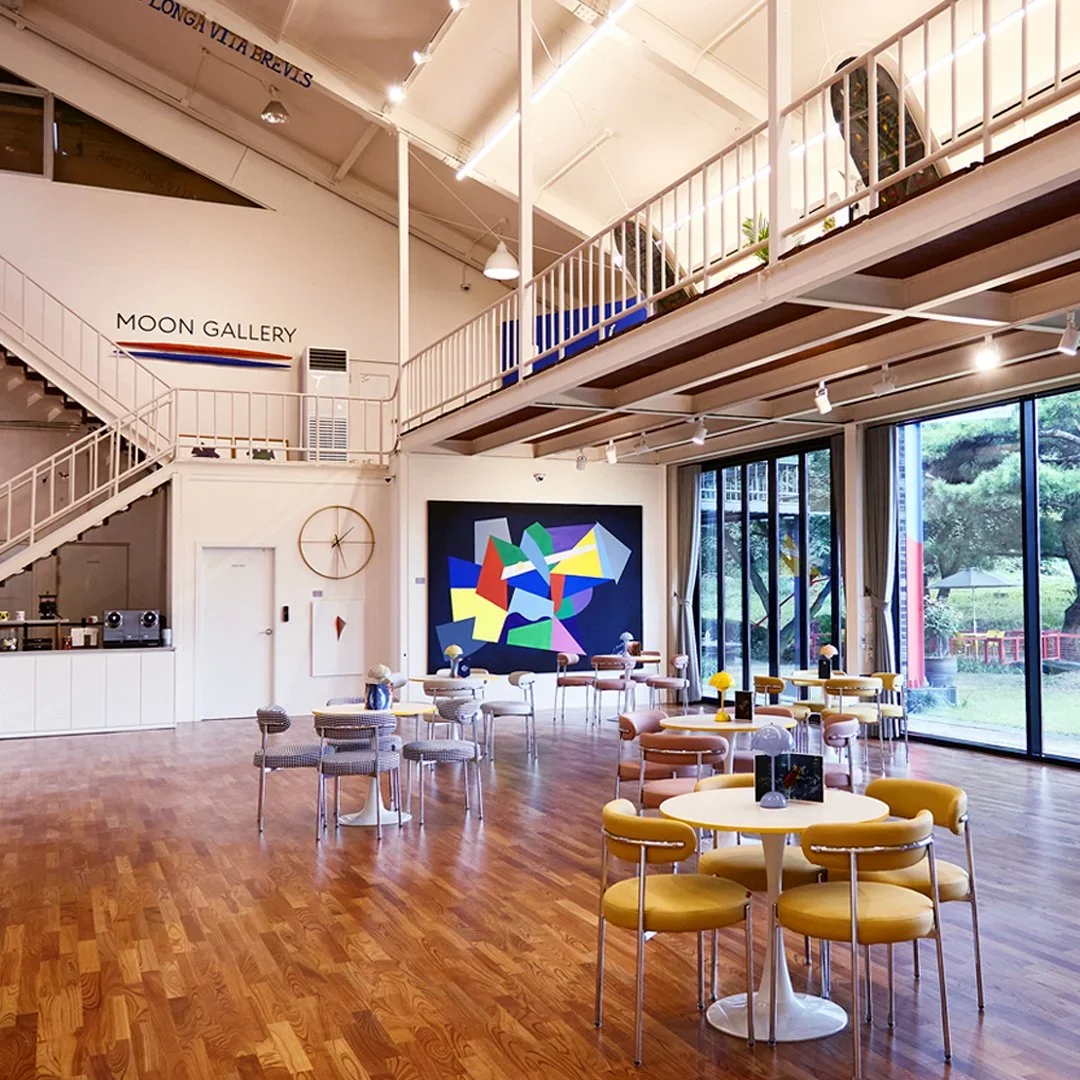 Interior of Moon Gallery art space featuring works by Burnsoo Song, Seoul