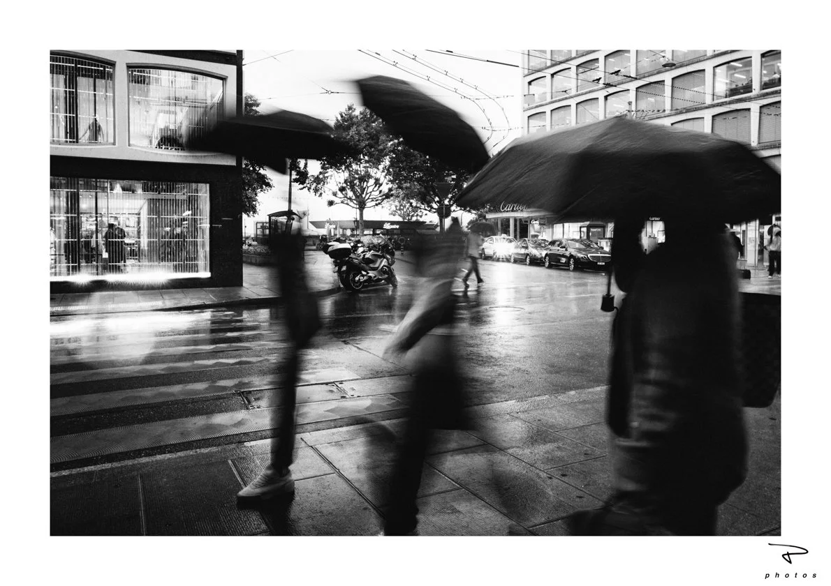 the-silent-gentleman-II-crossing-fine-art-black-and-white-photography-geneva-petar-mitrovic.jpg
