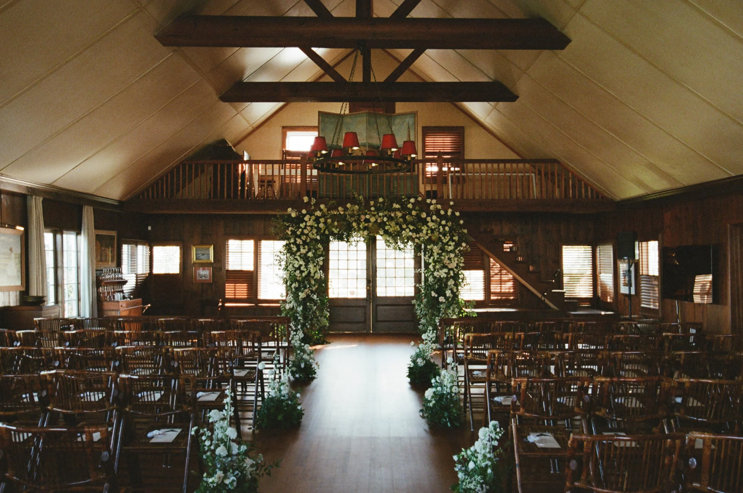 Katie+Ted_NantucketWedding_ChelliseMichaelPhotography-6007.jpg