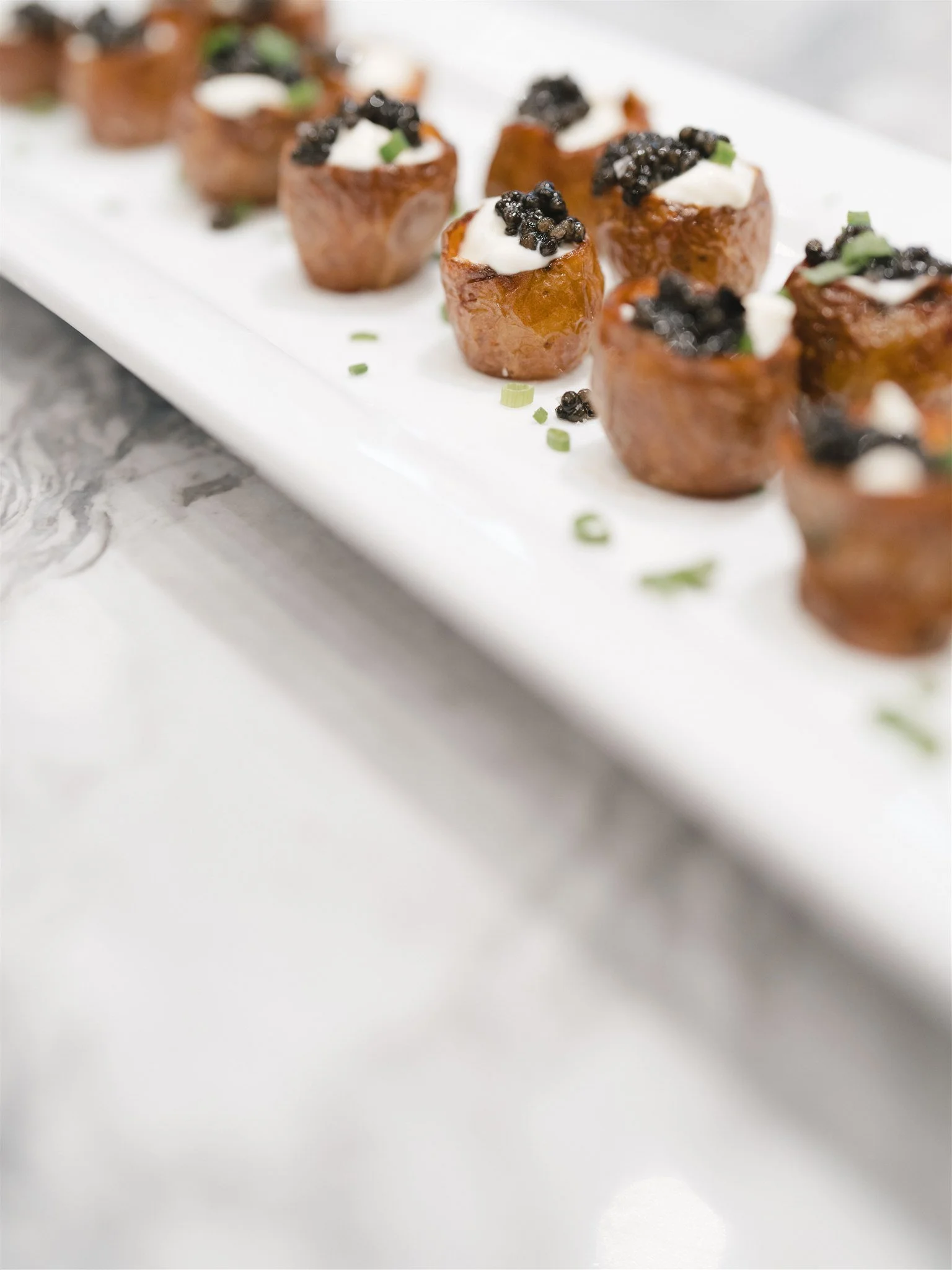 13-adrianarivera-photography-katie-john-nantucket-reception-59170.jpg