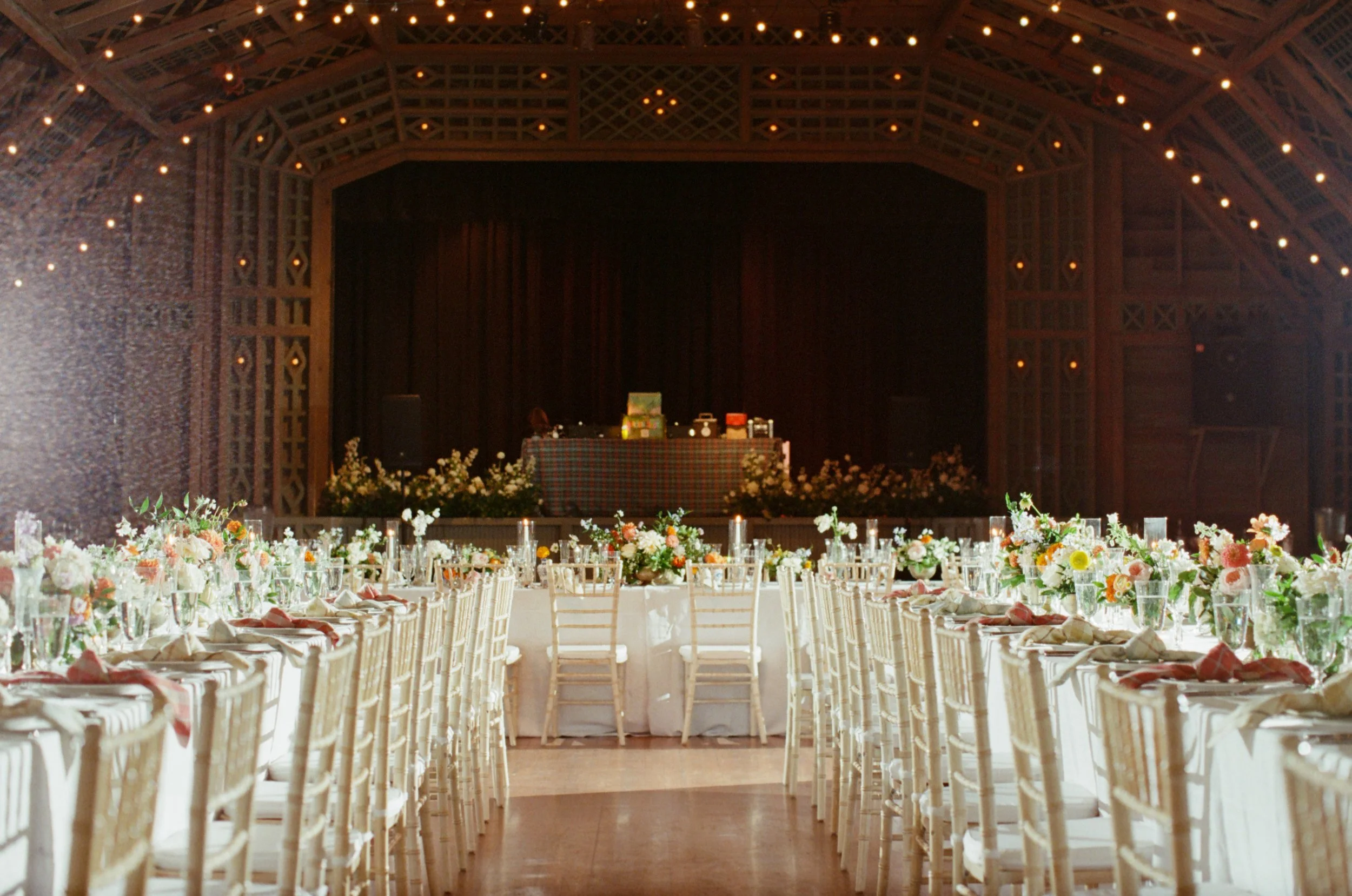 Katie+Ted_NantucketWedding_ChelliseMichaelPhotography-8038.jpg