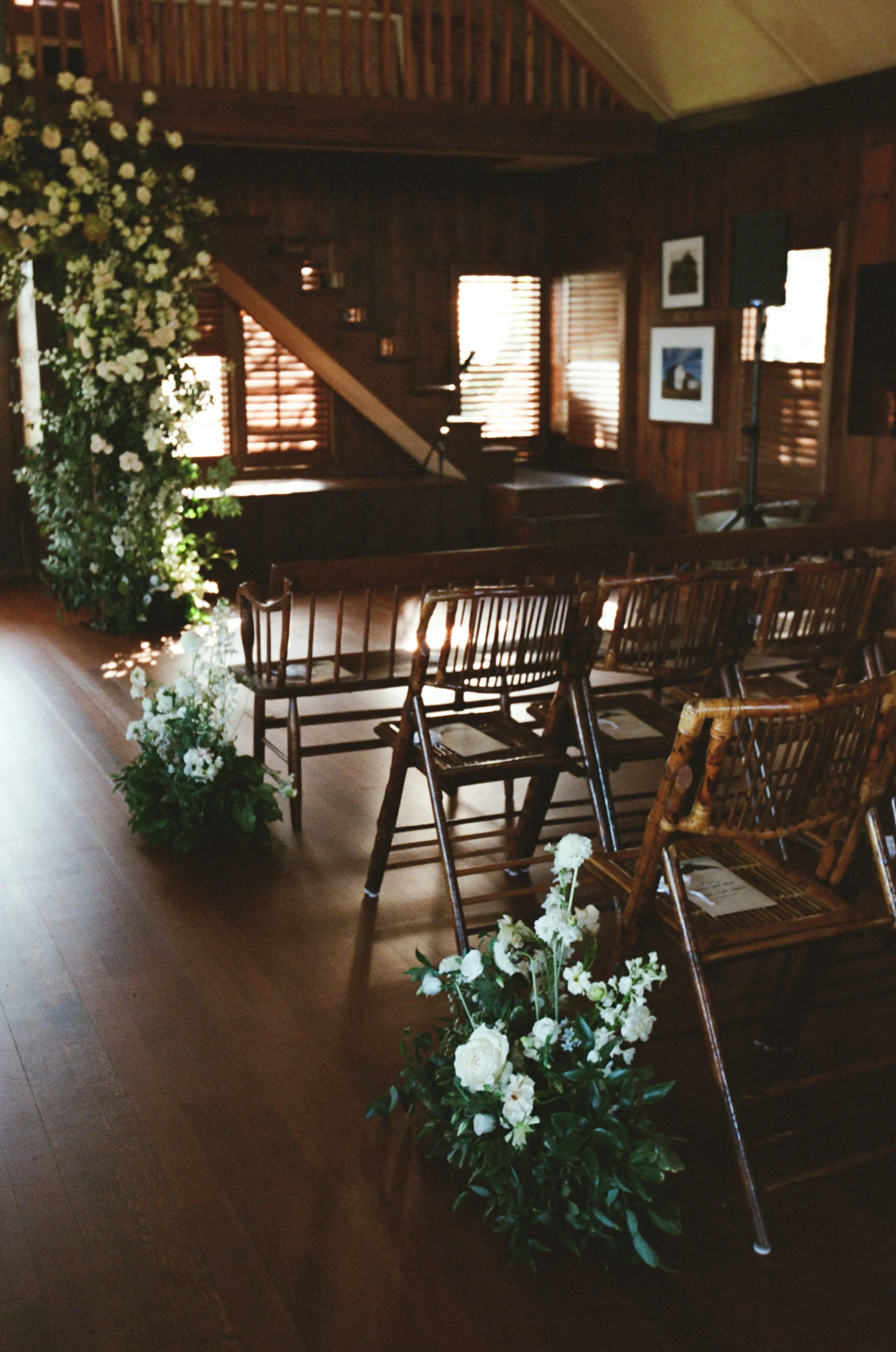 Katie+Ted_NantucketWedding_ChelliseMichaelPhotography-6011.jpg