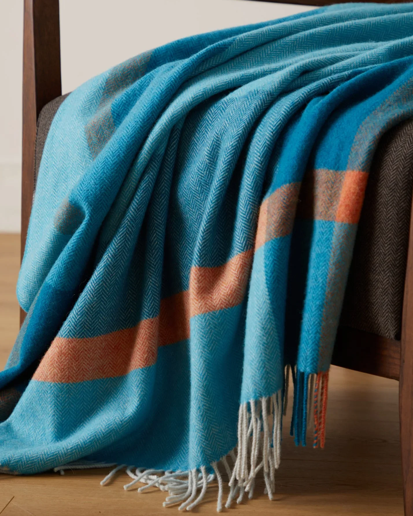 FOXFORDLambswoolThrow23.webp