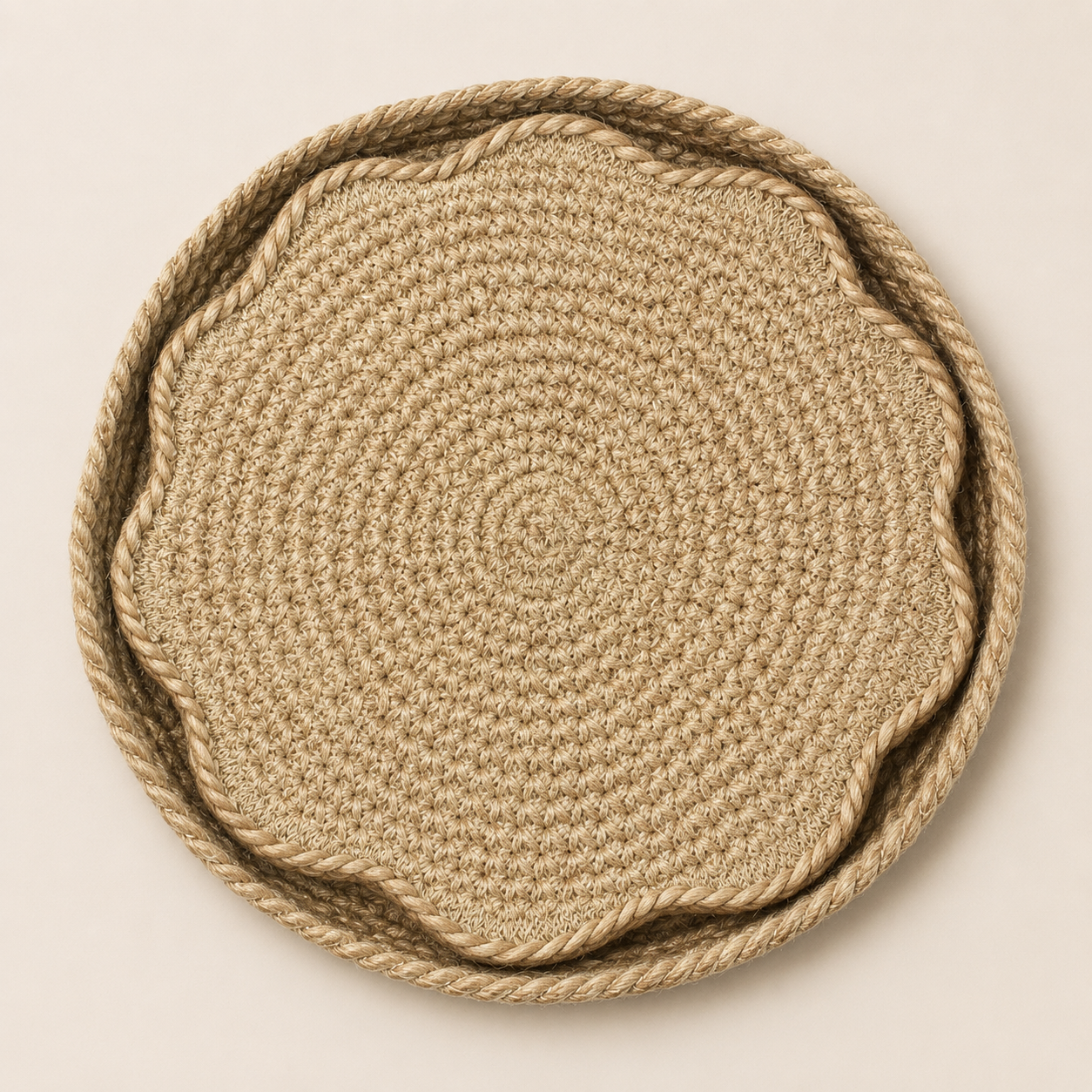 Set of 6 Scalloped Natural Jute Placemats in a Basket
