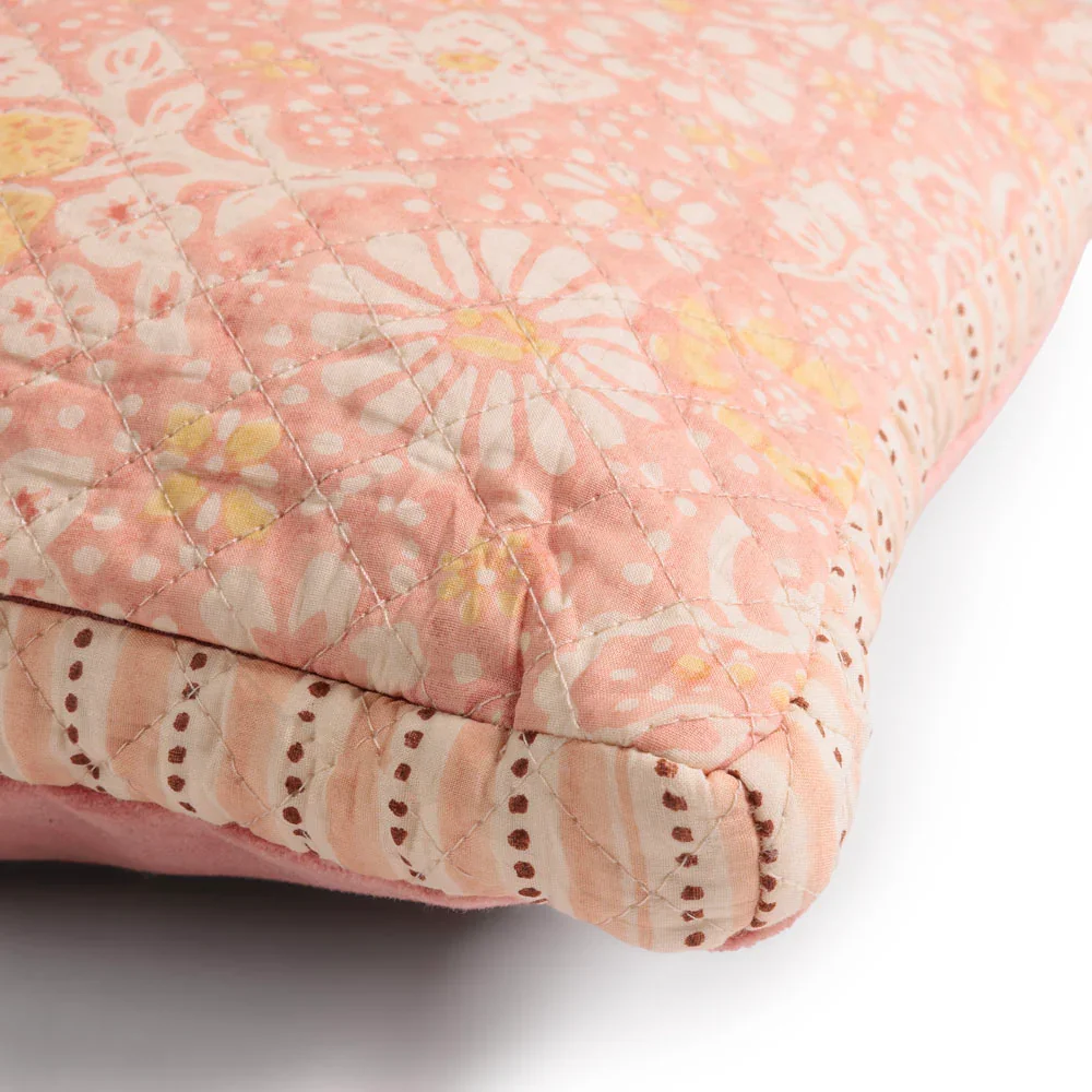 Yuki Cushion Goa