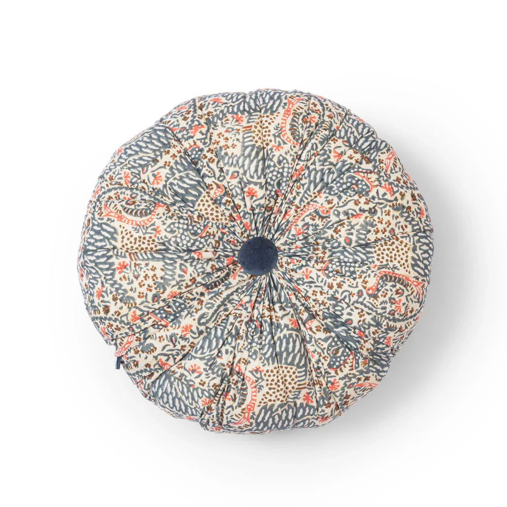 Totoro Round Cushion Londres