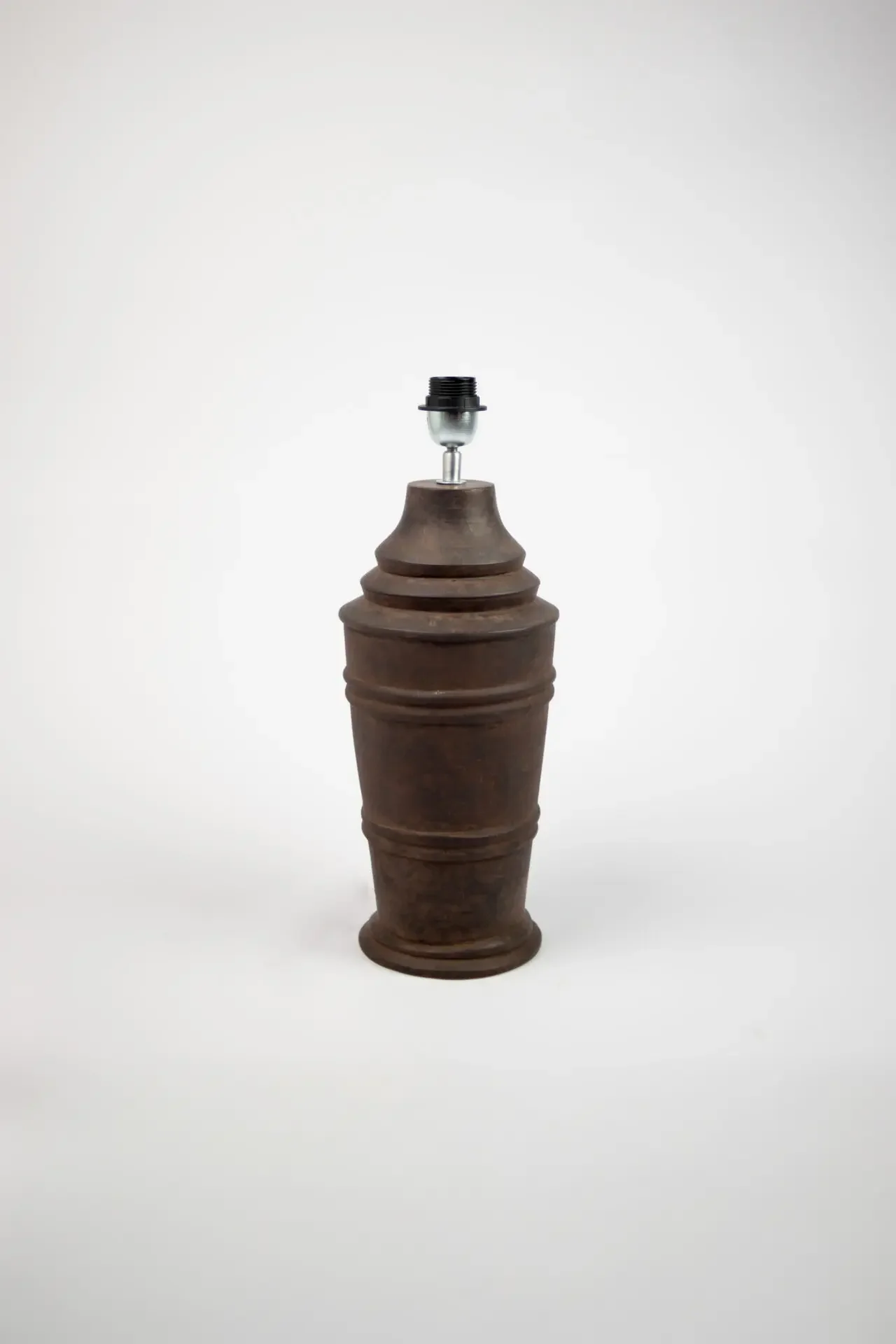 Nanterre lamp base